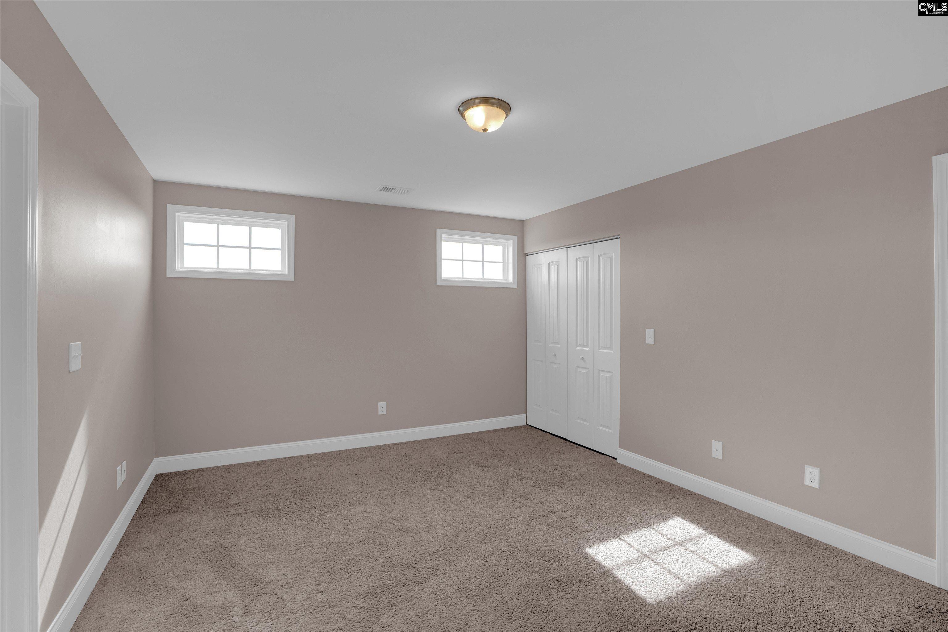 692 Gladiolus Drive Columbia, SC 29229-6904