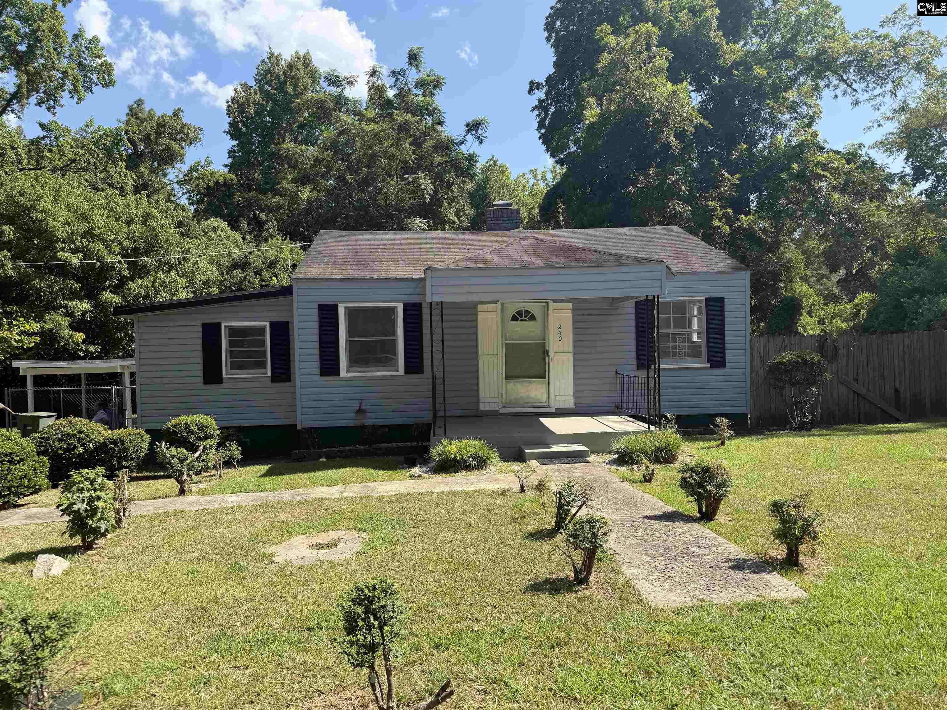 240 Pineneedle Road
