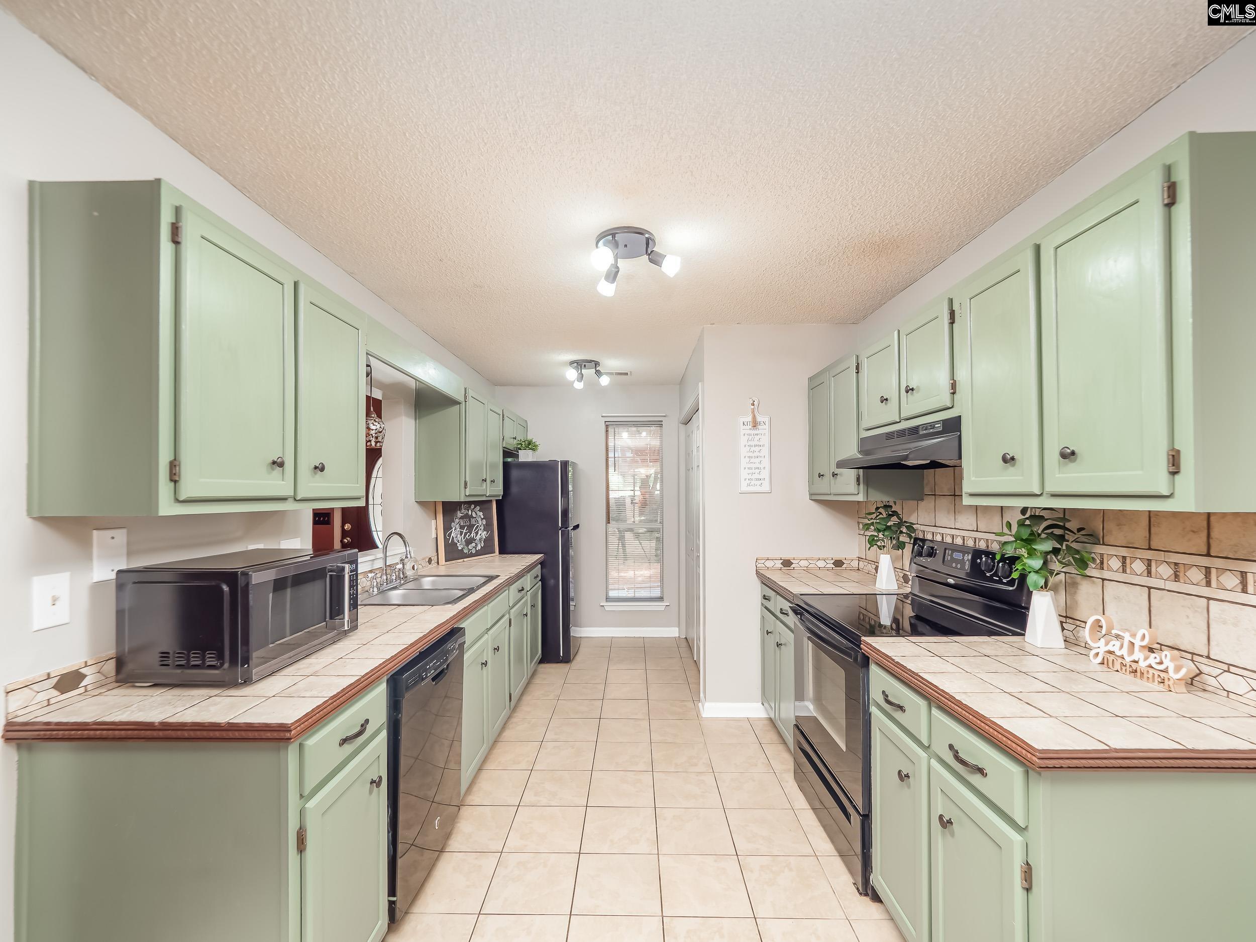 655 Westwood Drive Lexington, SC 29073