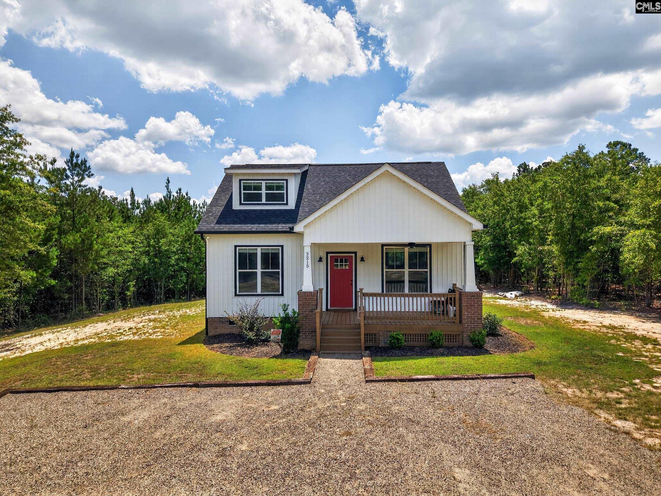 2215 Porter Road Cassatt, SC 29032