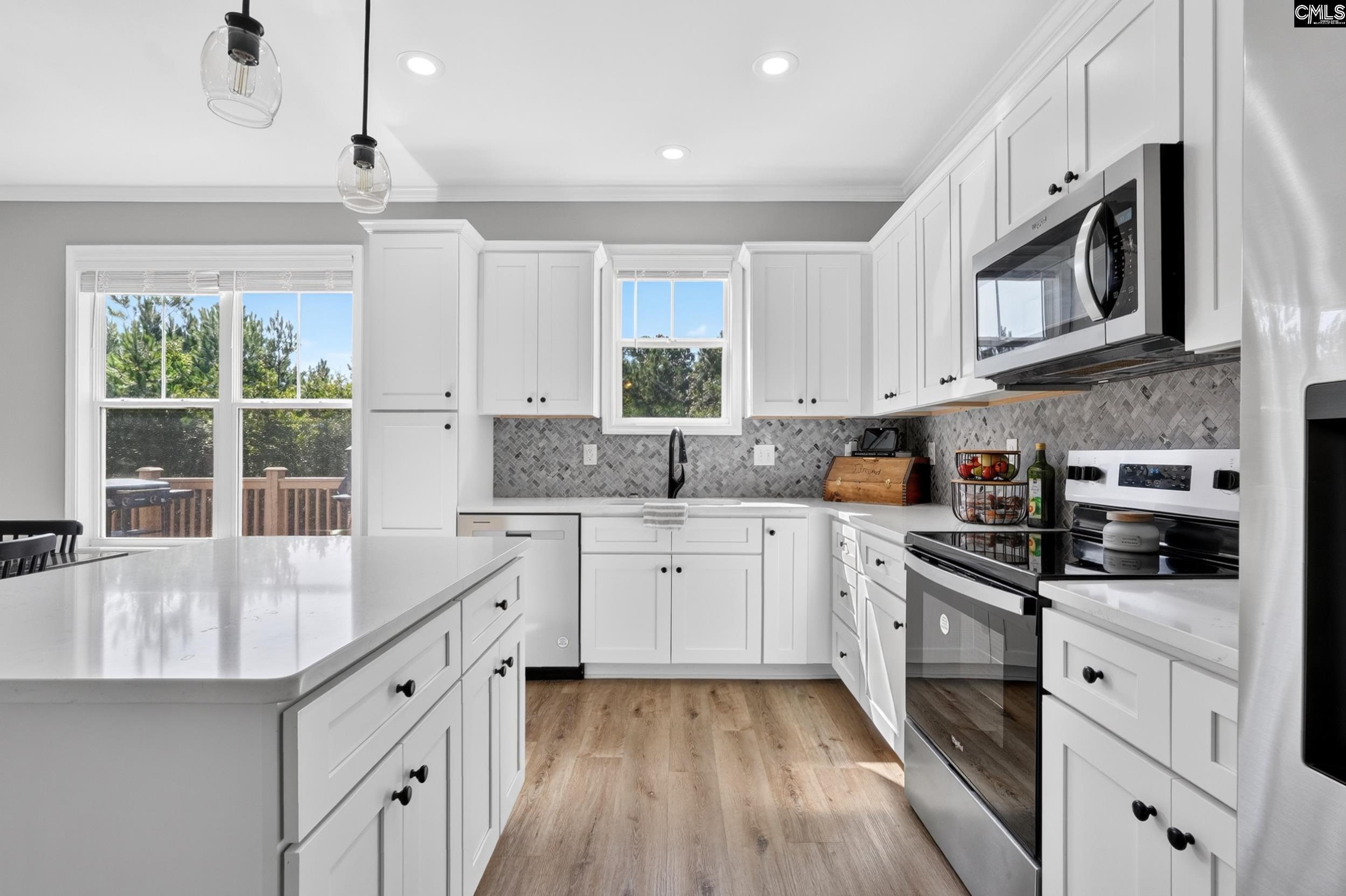 2215 Porter Road Cassatt, SC 29032