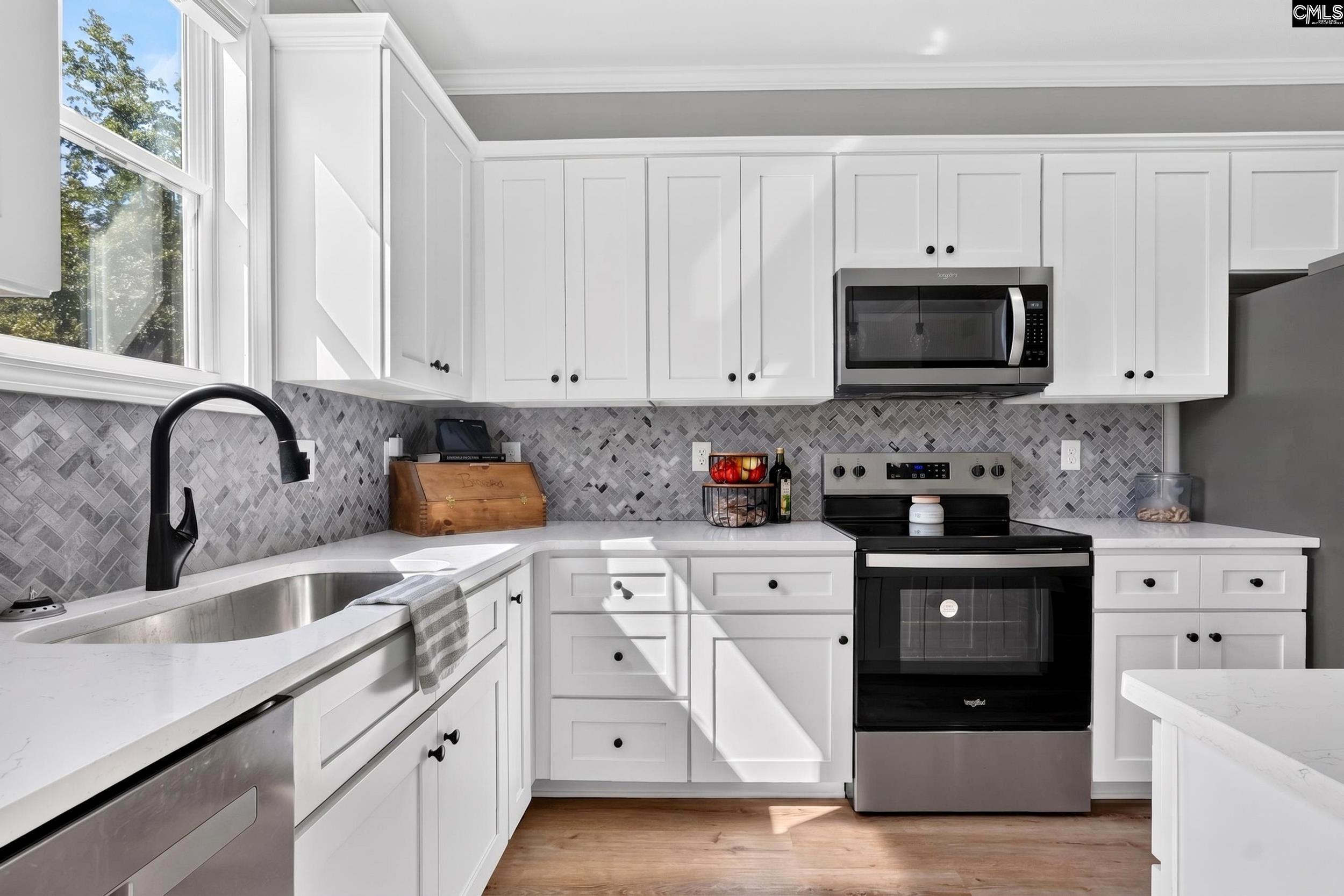 2215 Porter Road Cassatt, SC 29032