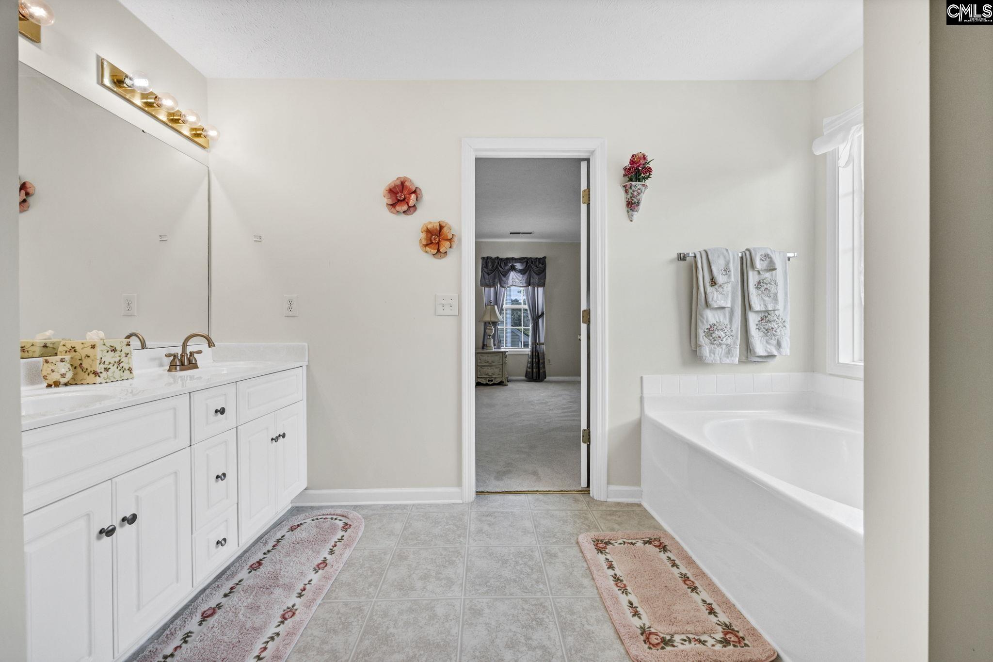 124 Grandview Circle Columbia, SC 29229