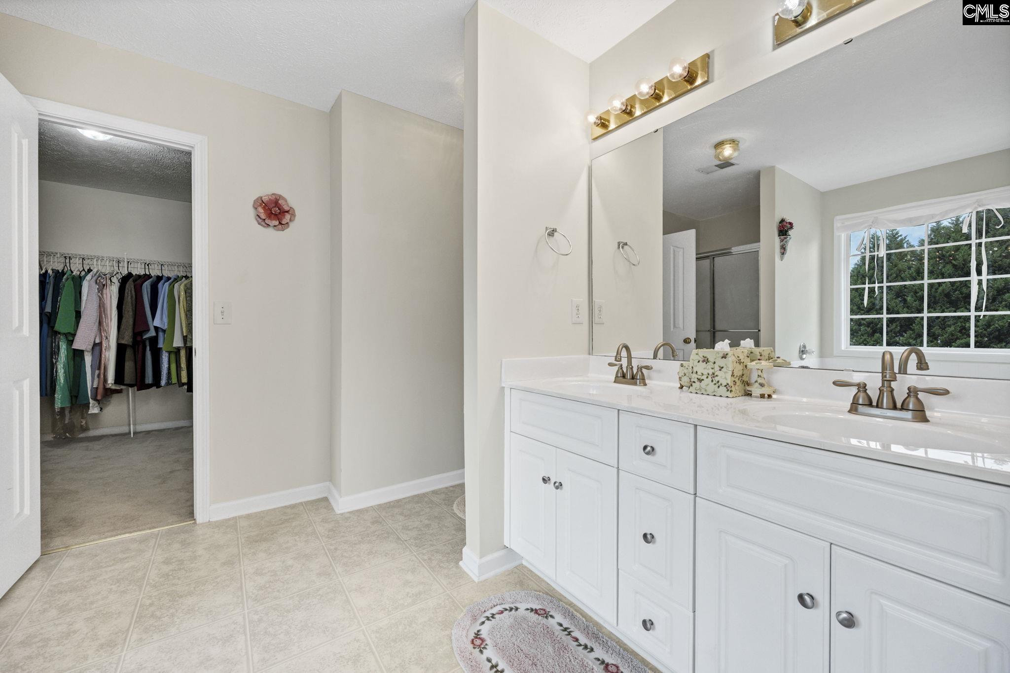 124 Grandview Circle Columbia, SC 29229