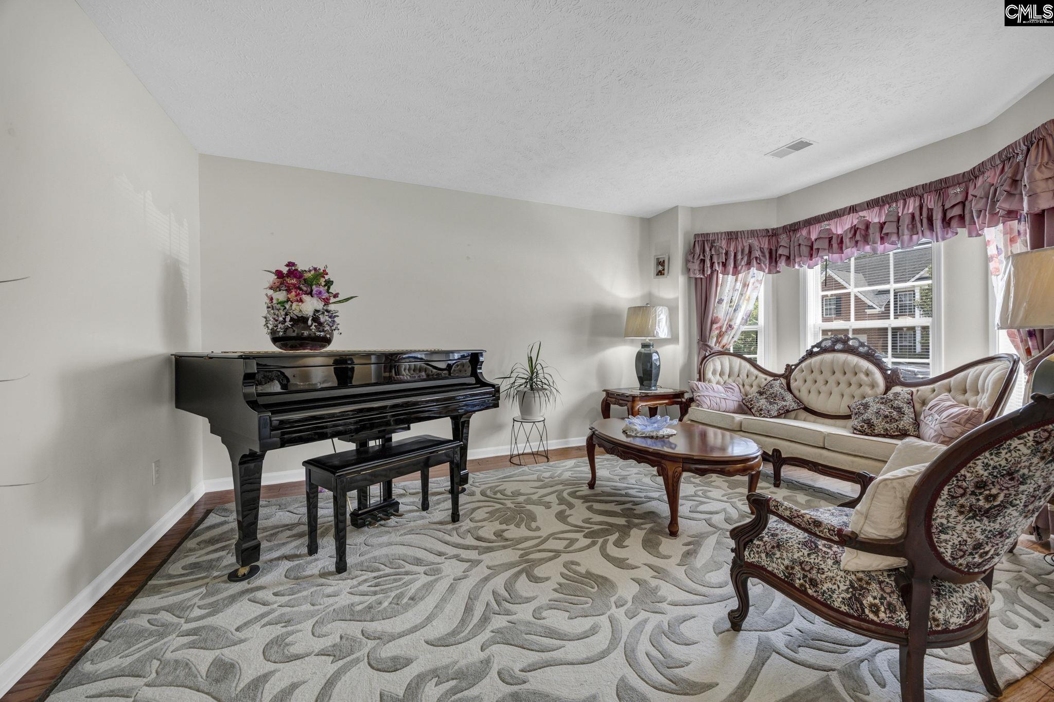 124 Grandview Circle Columbia, SC 29229