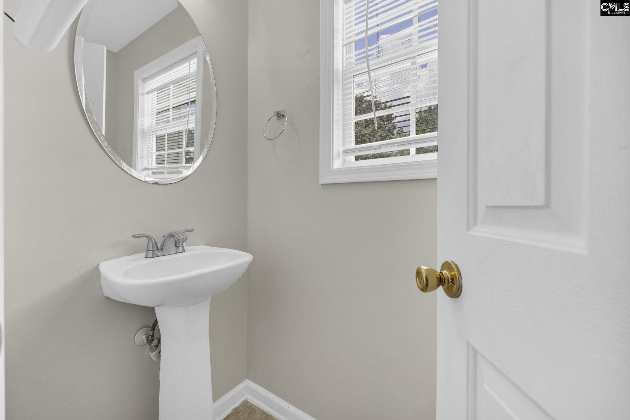 124 Grandview Circle Columbia, SC 29229