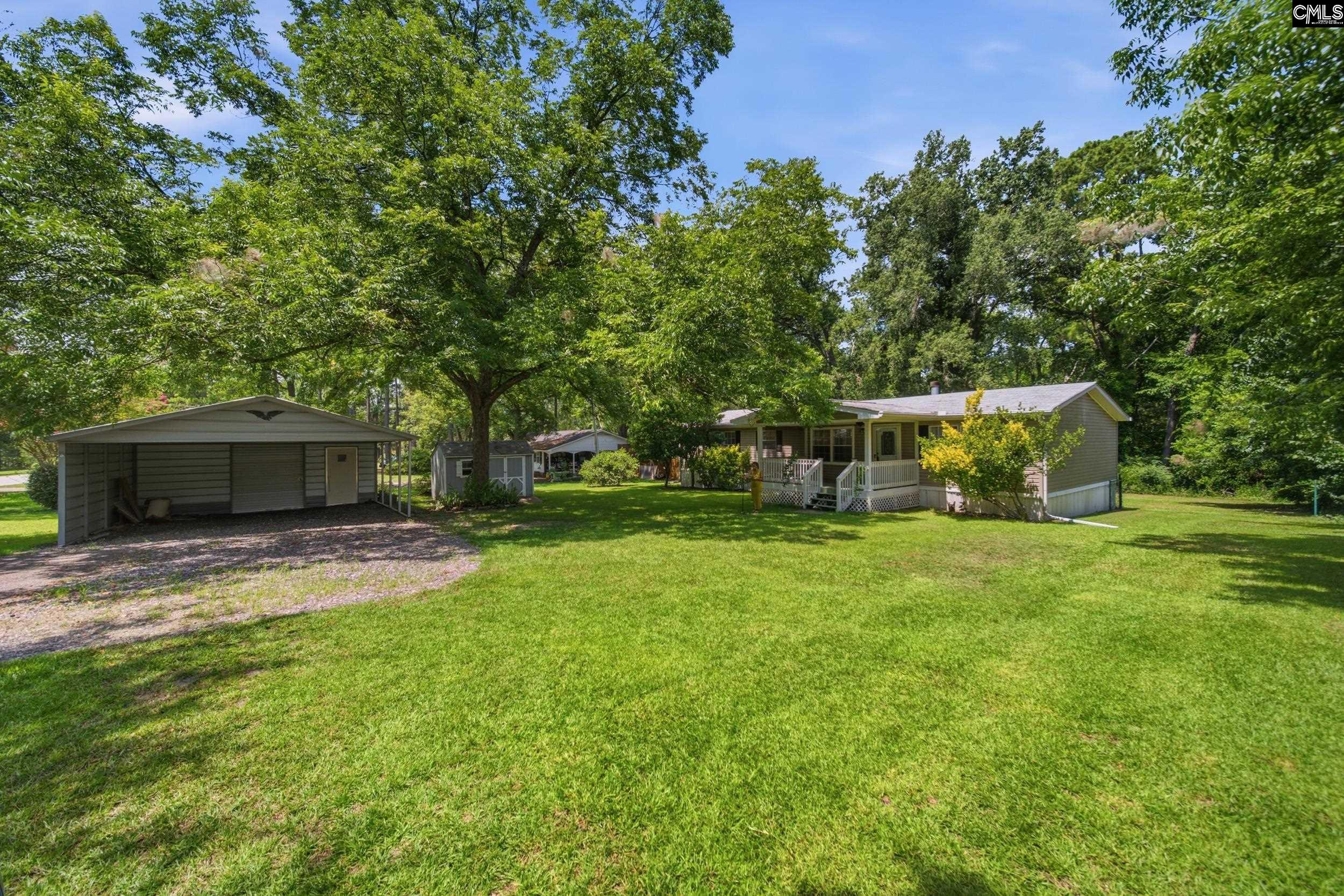 7033 E Peach Road Ridgeway, SC 29130