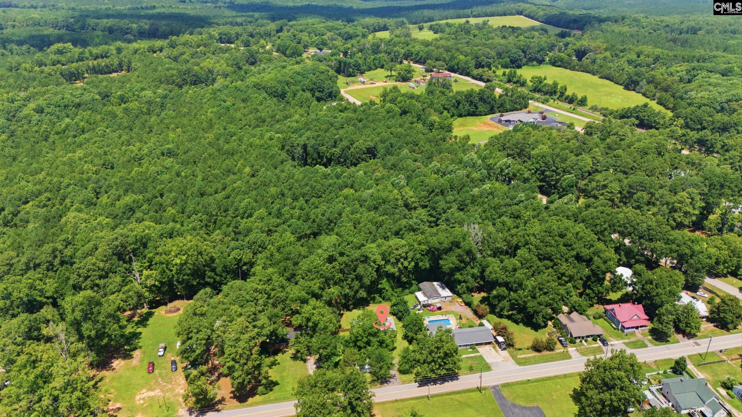 7033 E Peach Road Ridgeway, SC 29130