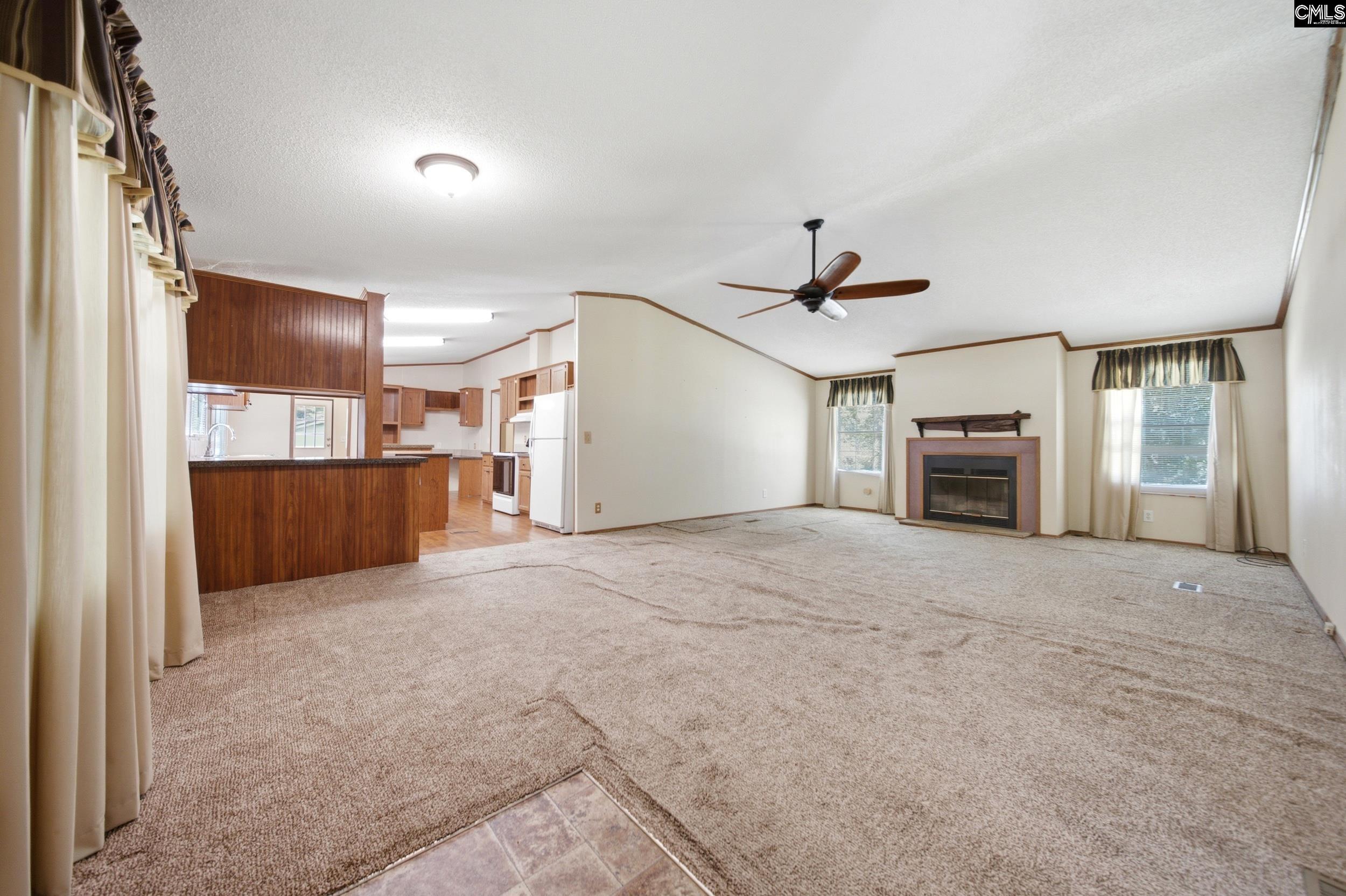 7033 E Peach Road Ridgeway, SC 29130
