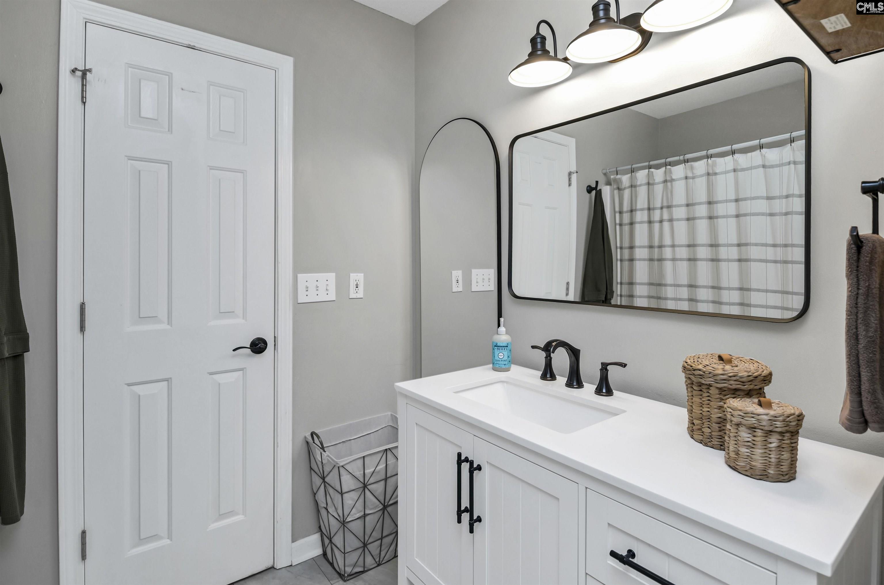 115 Eastside Drive Lexington, SC 29072