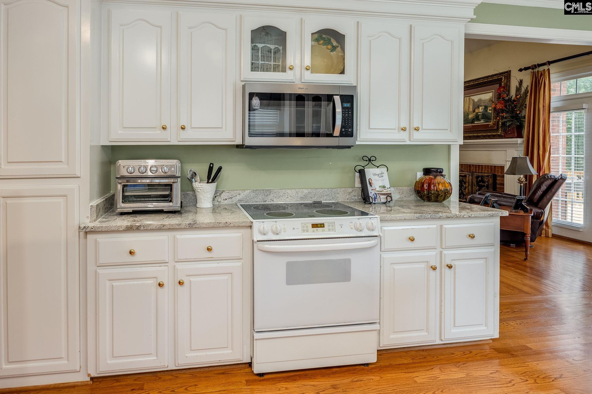 207 Governors Grant Boulevard Lexington, SC 29072