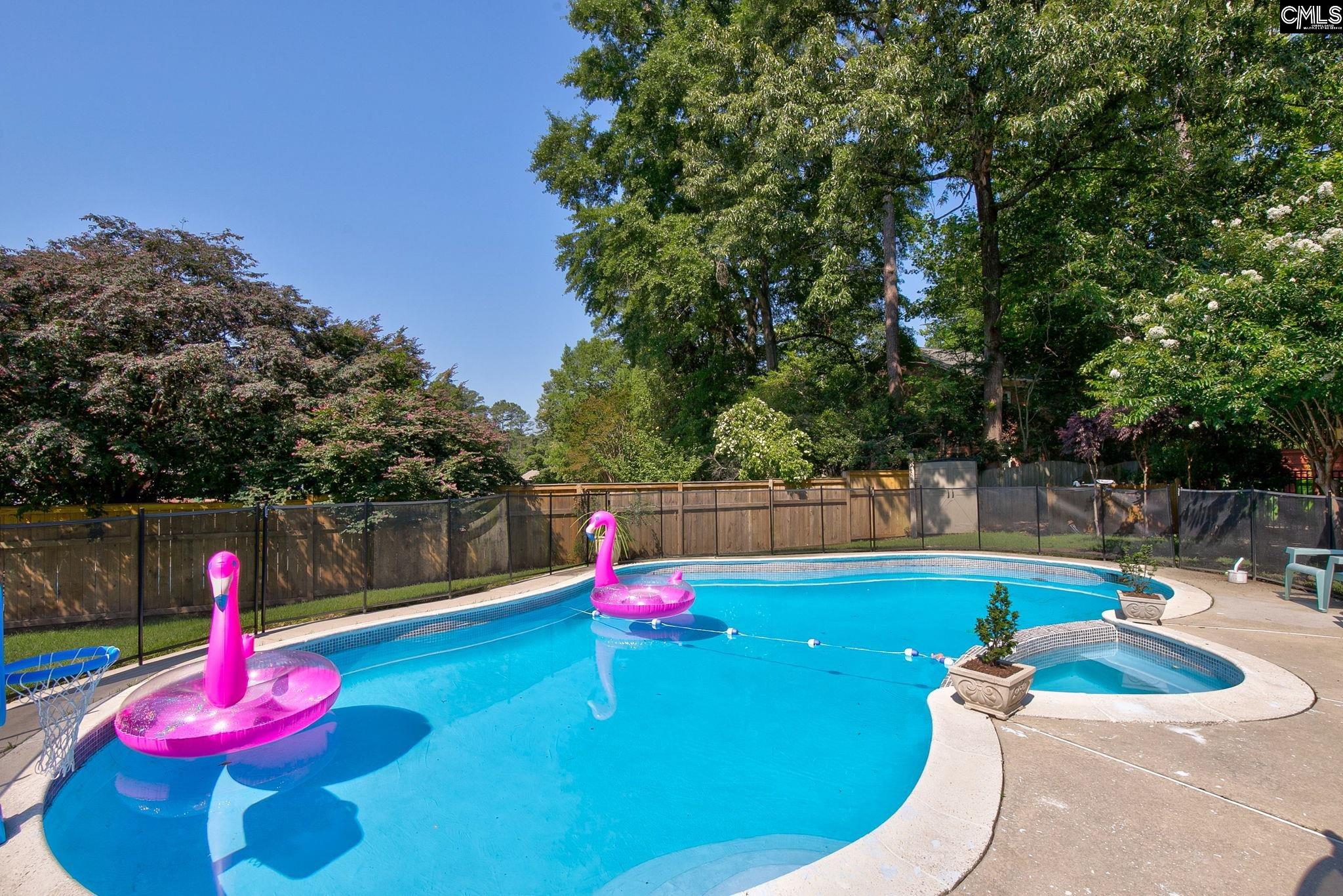 4 Long Meadow Lane