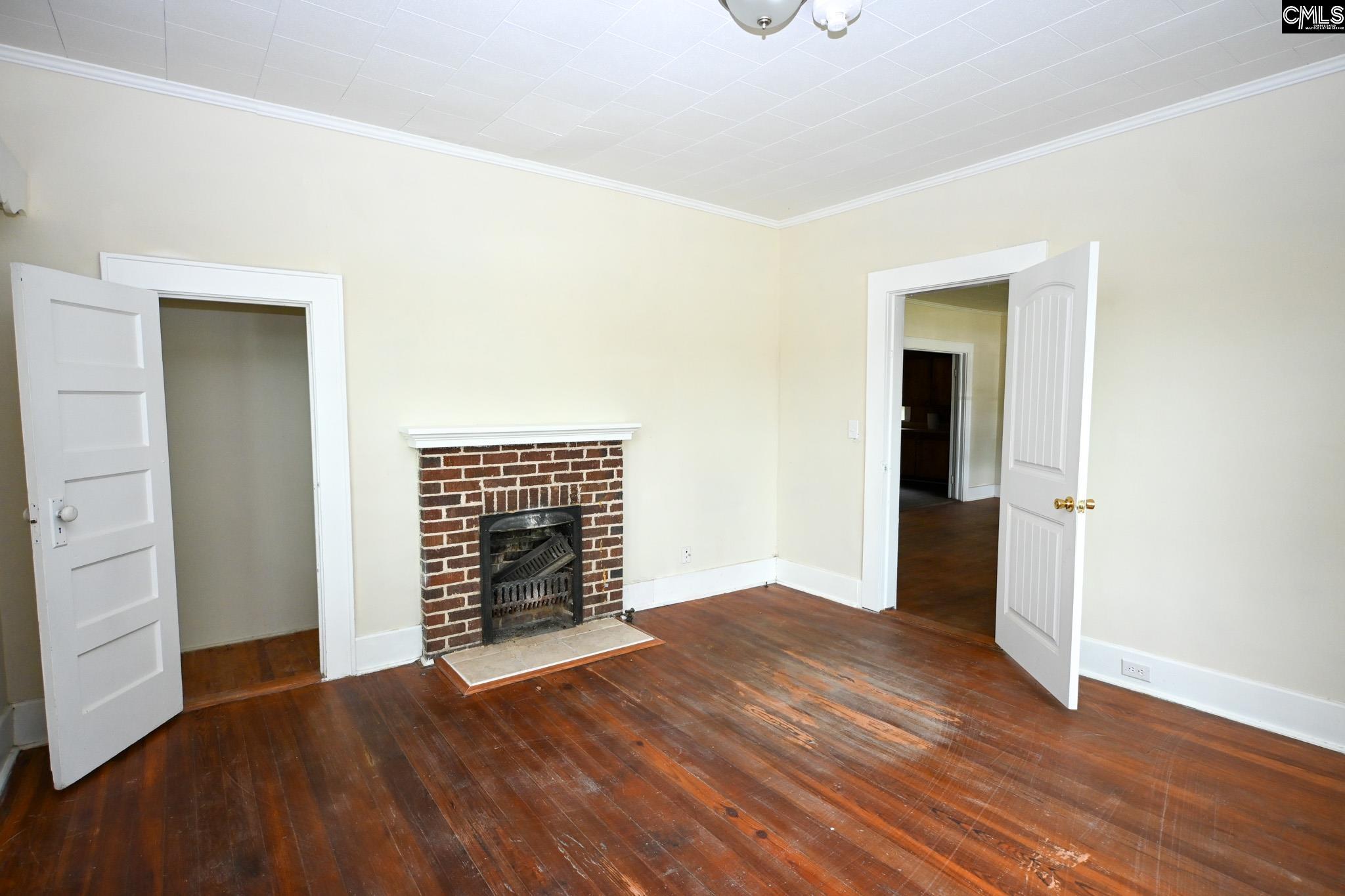 109 S Lee Street Leesville, SC 29070
