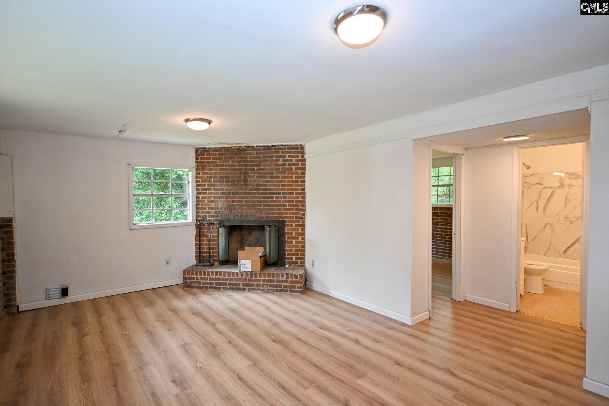 109 S Lee Street Leesville, SC 29070