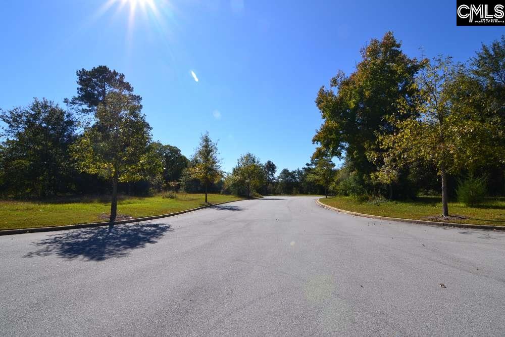 2 Blythe View Court