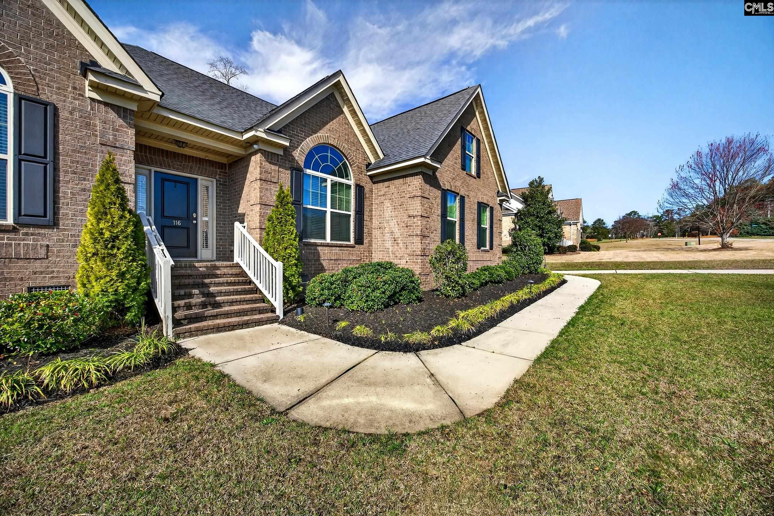 116 Renard Way