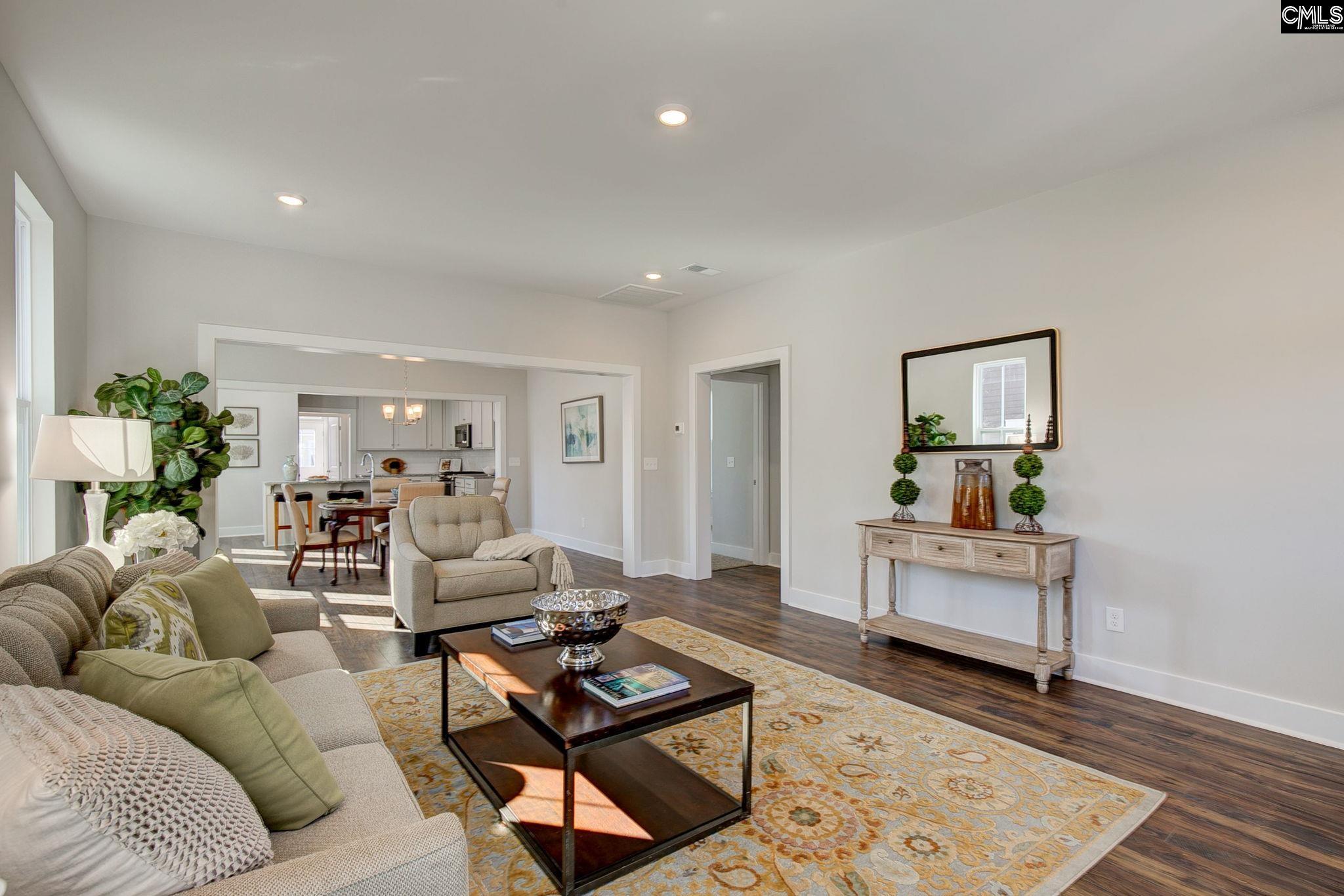 806 Lexington Avenue