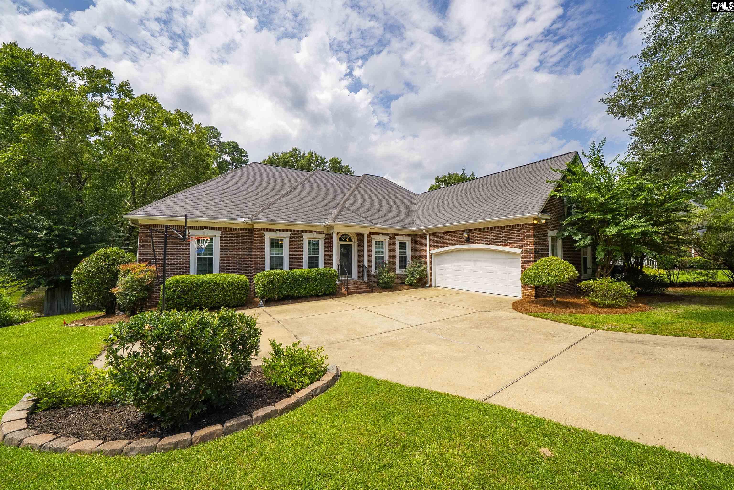211 Rolling Creek Circle