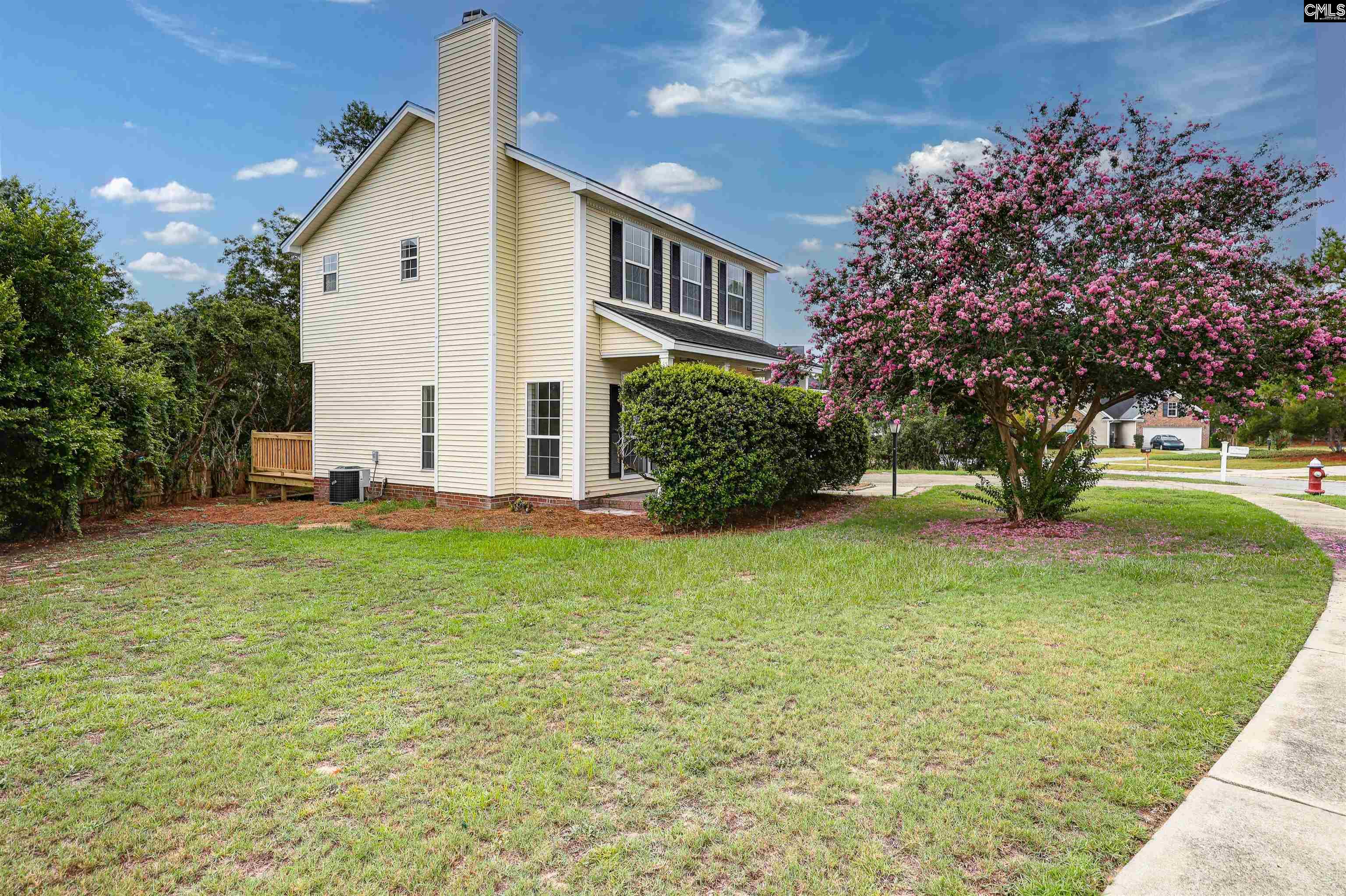 106 Royal Crest Drive