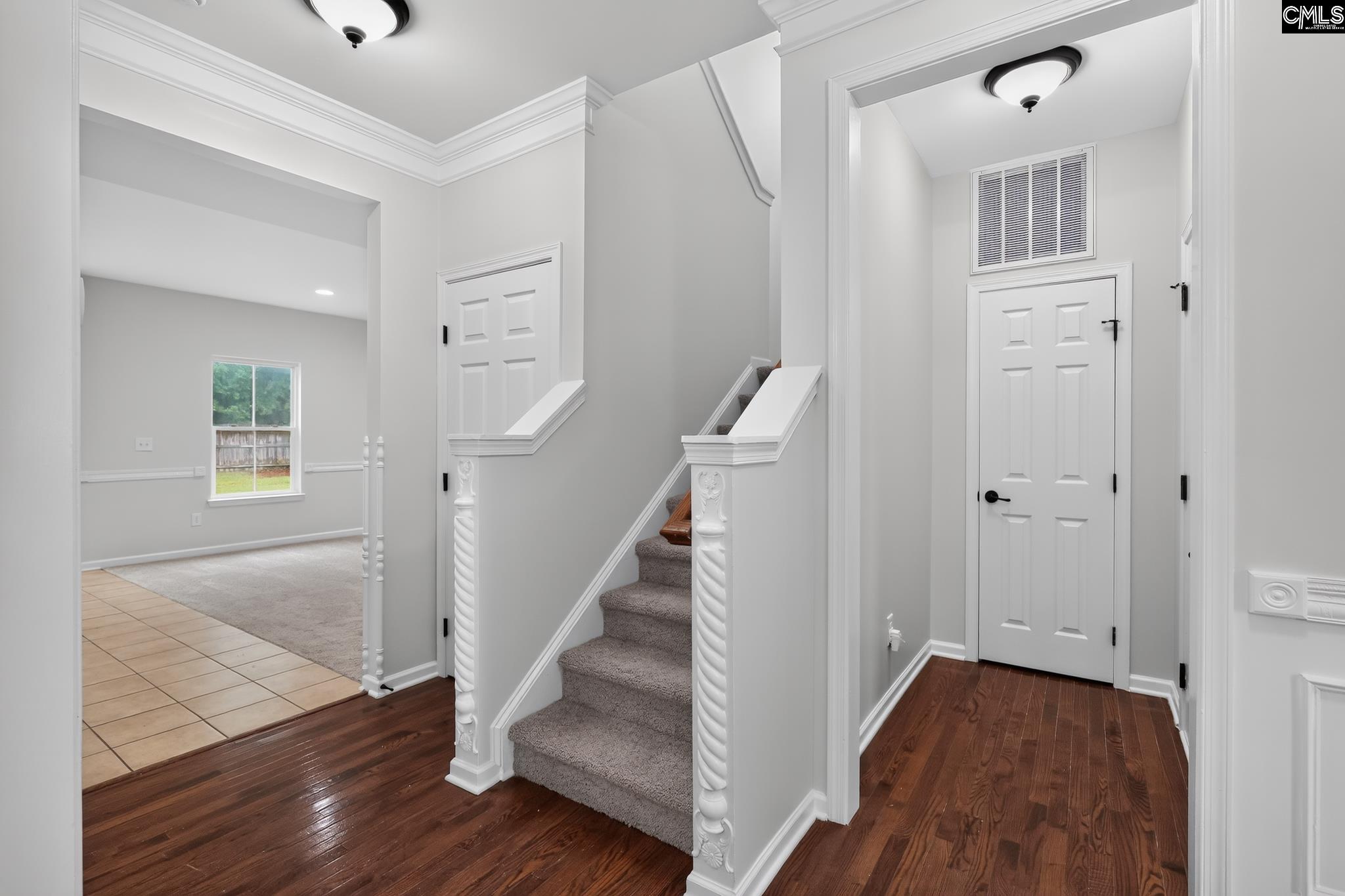 659 Stonebury Circle
