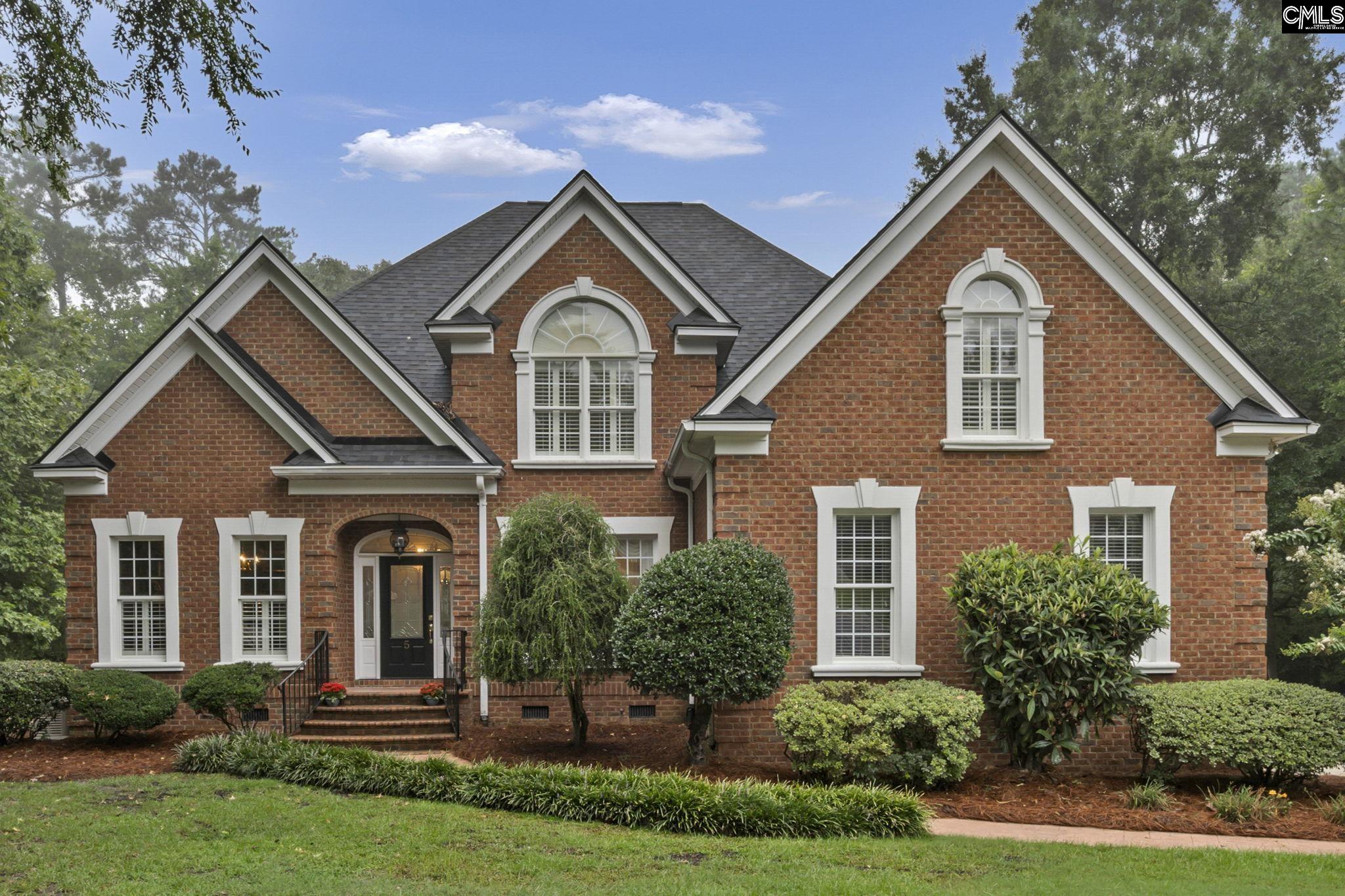 5 Hollyhill Court