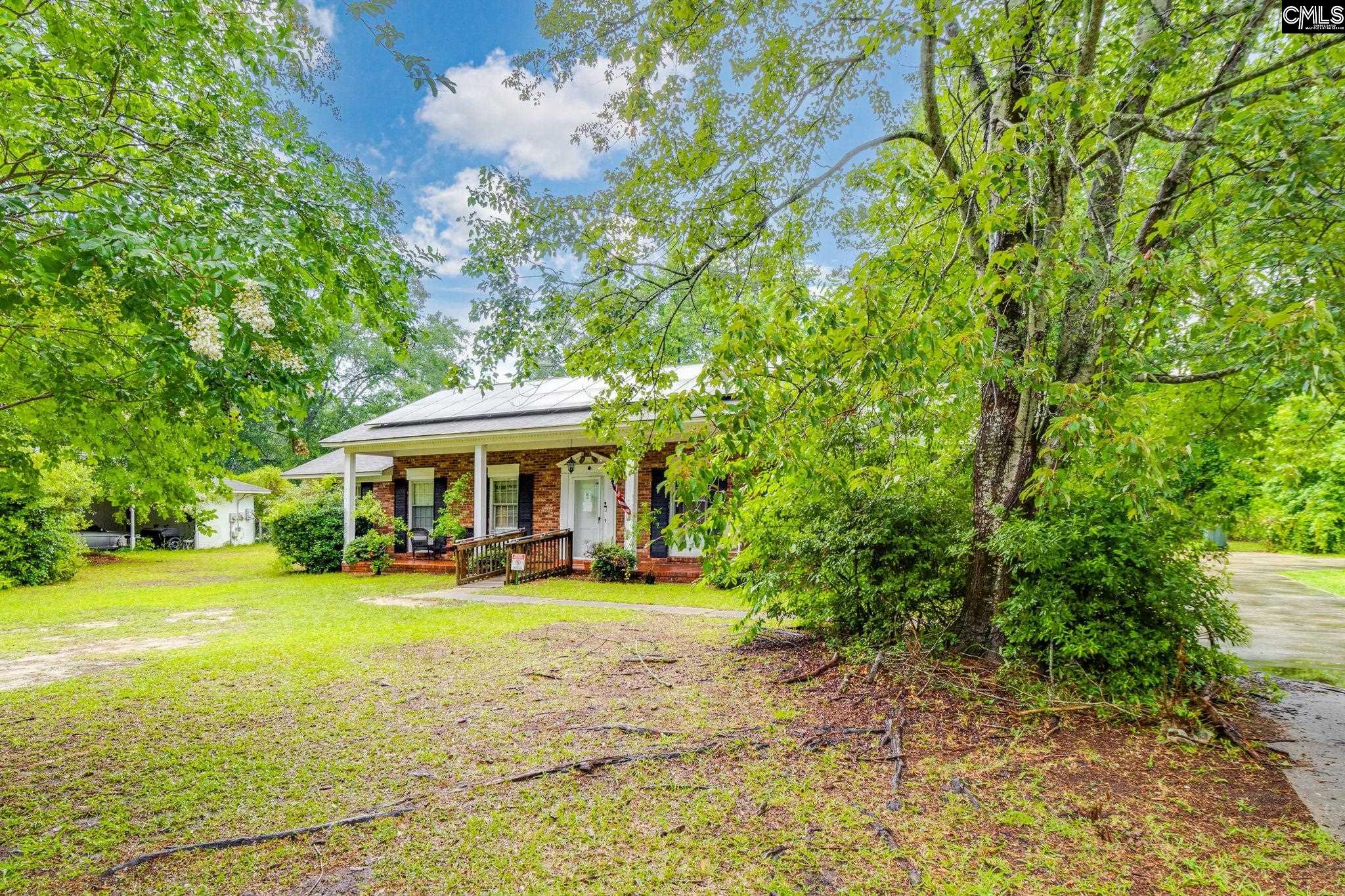 2161 Tanglewood Road