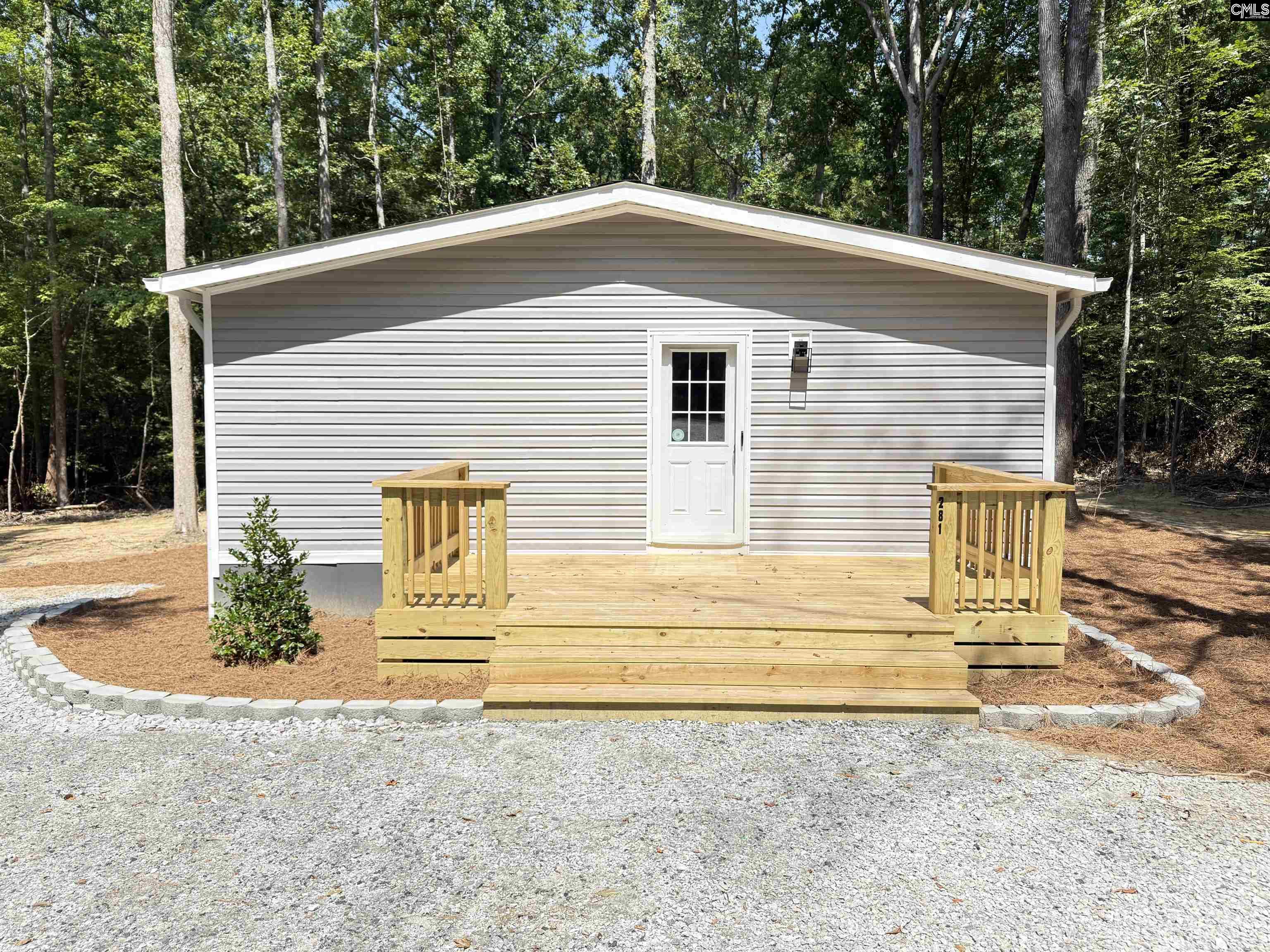 281 Douglas Road