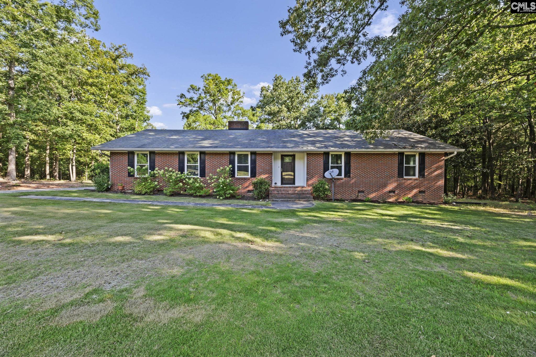 5703 Columbia Highway