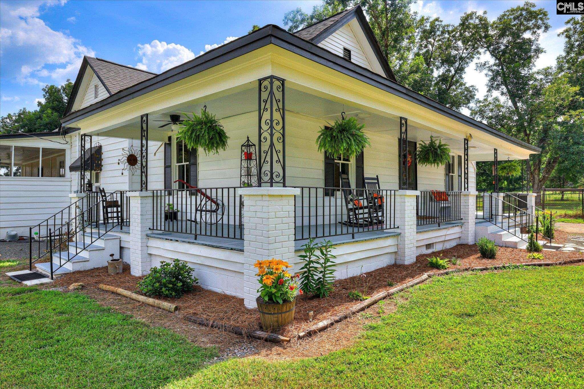 1131 Highway 378 E