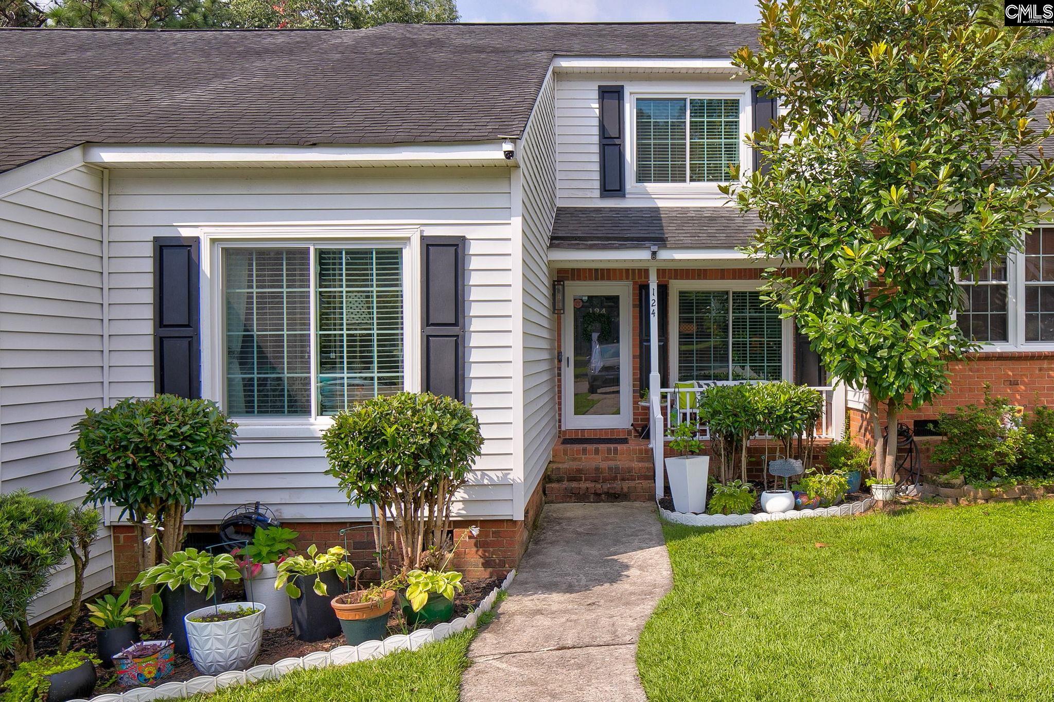 124 Lake Pointe Drive