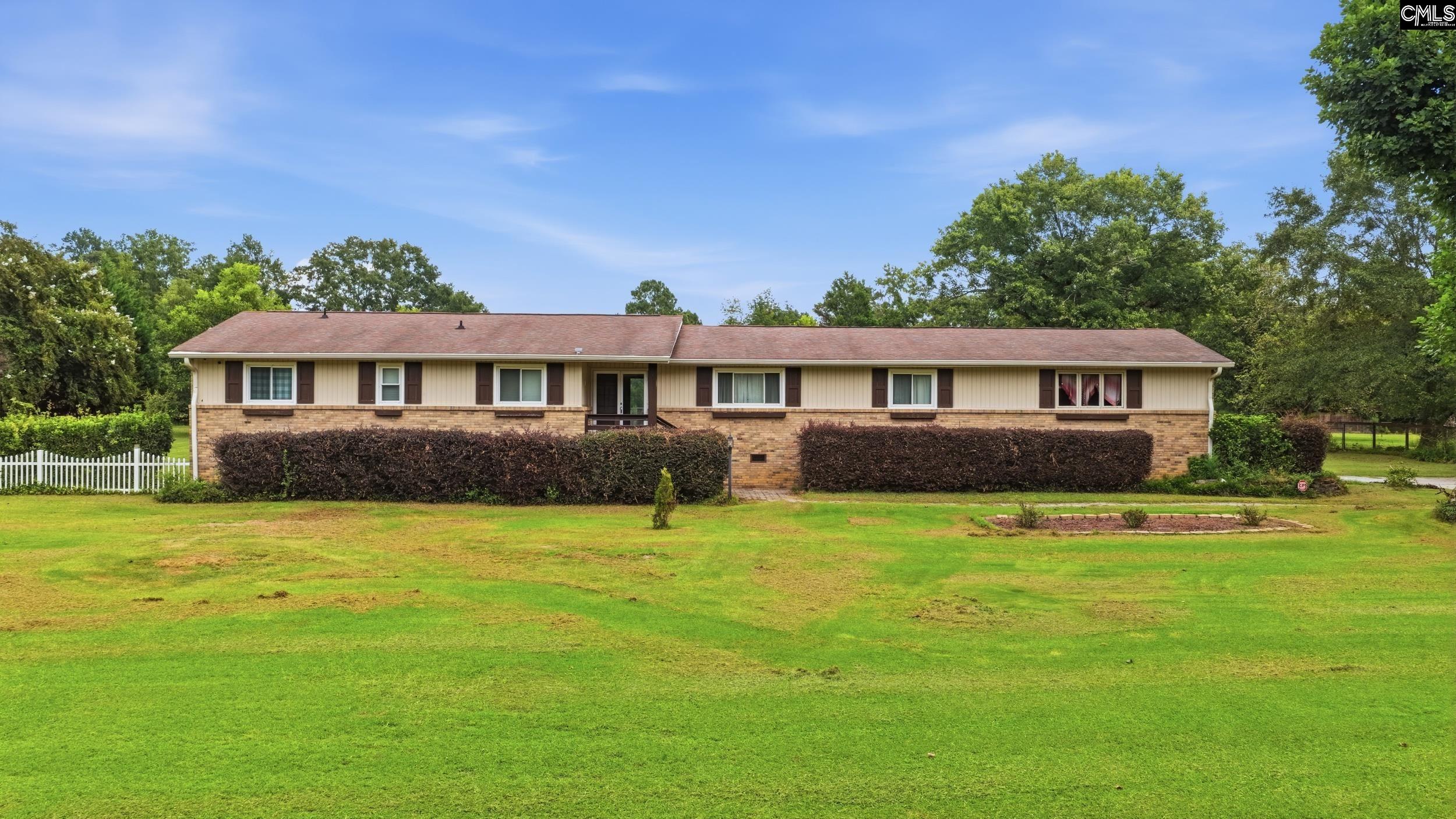 416 Saddlebrook Lane