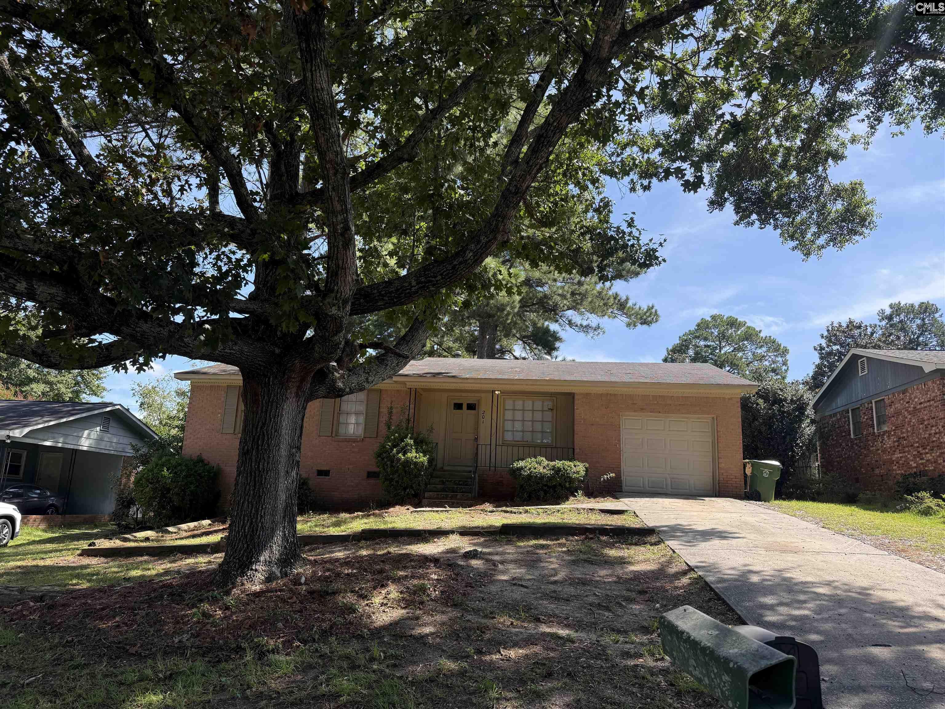 201 Ramblewood Drive