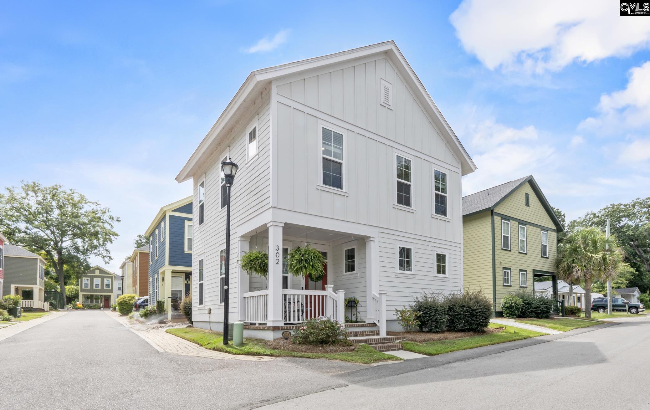 302 Saint Anns Alley