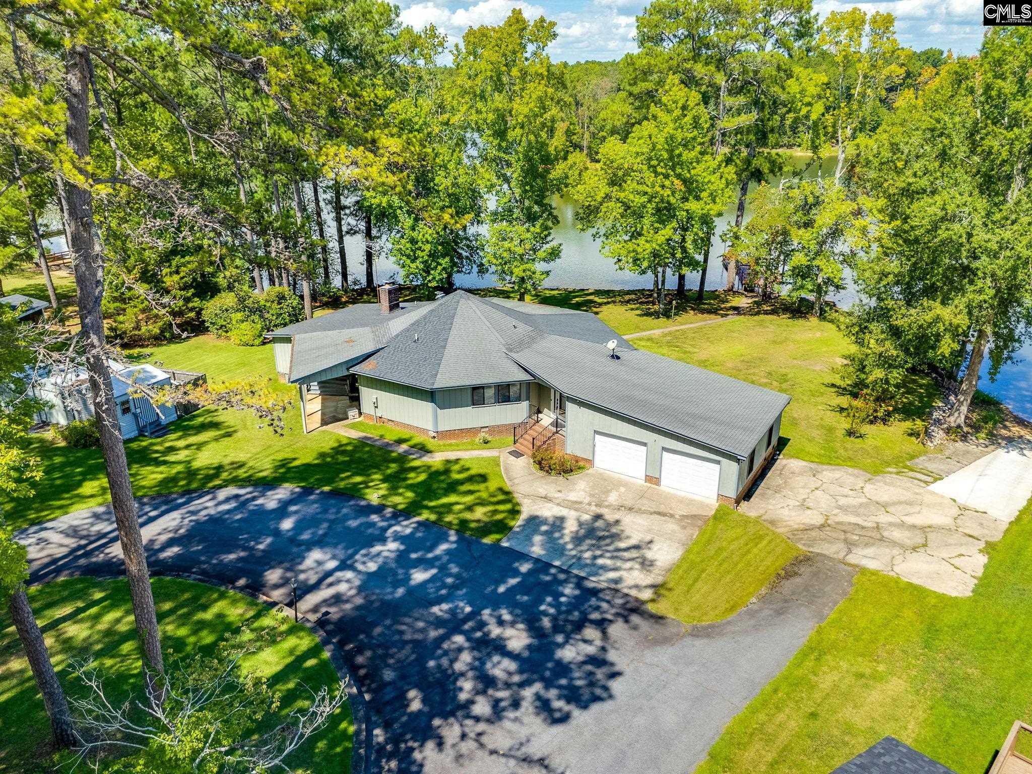 346 Smallwood Drive, Chapin