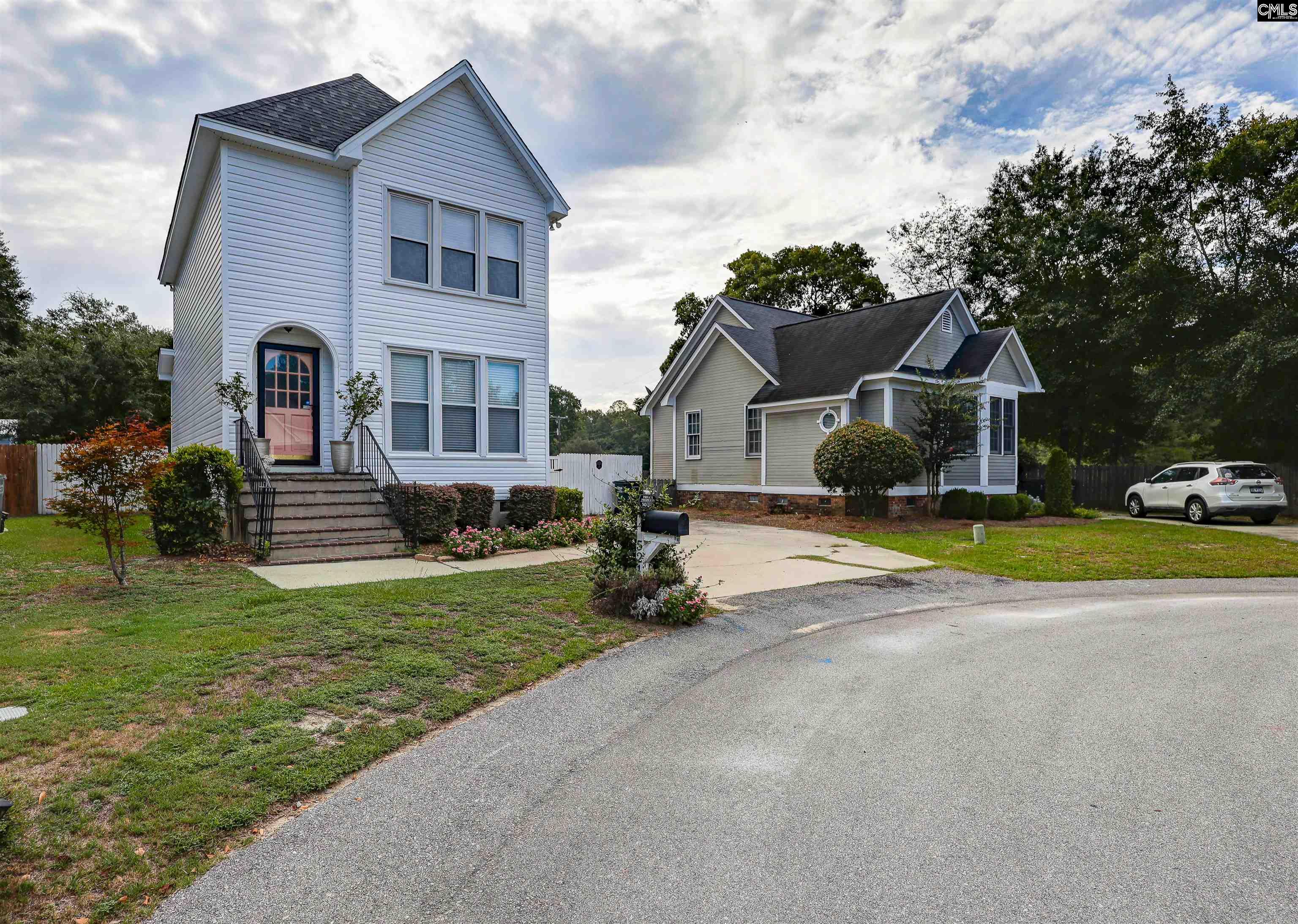 521 Wallace Way