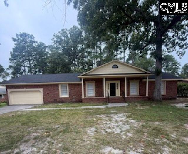 738 Kinlock Court