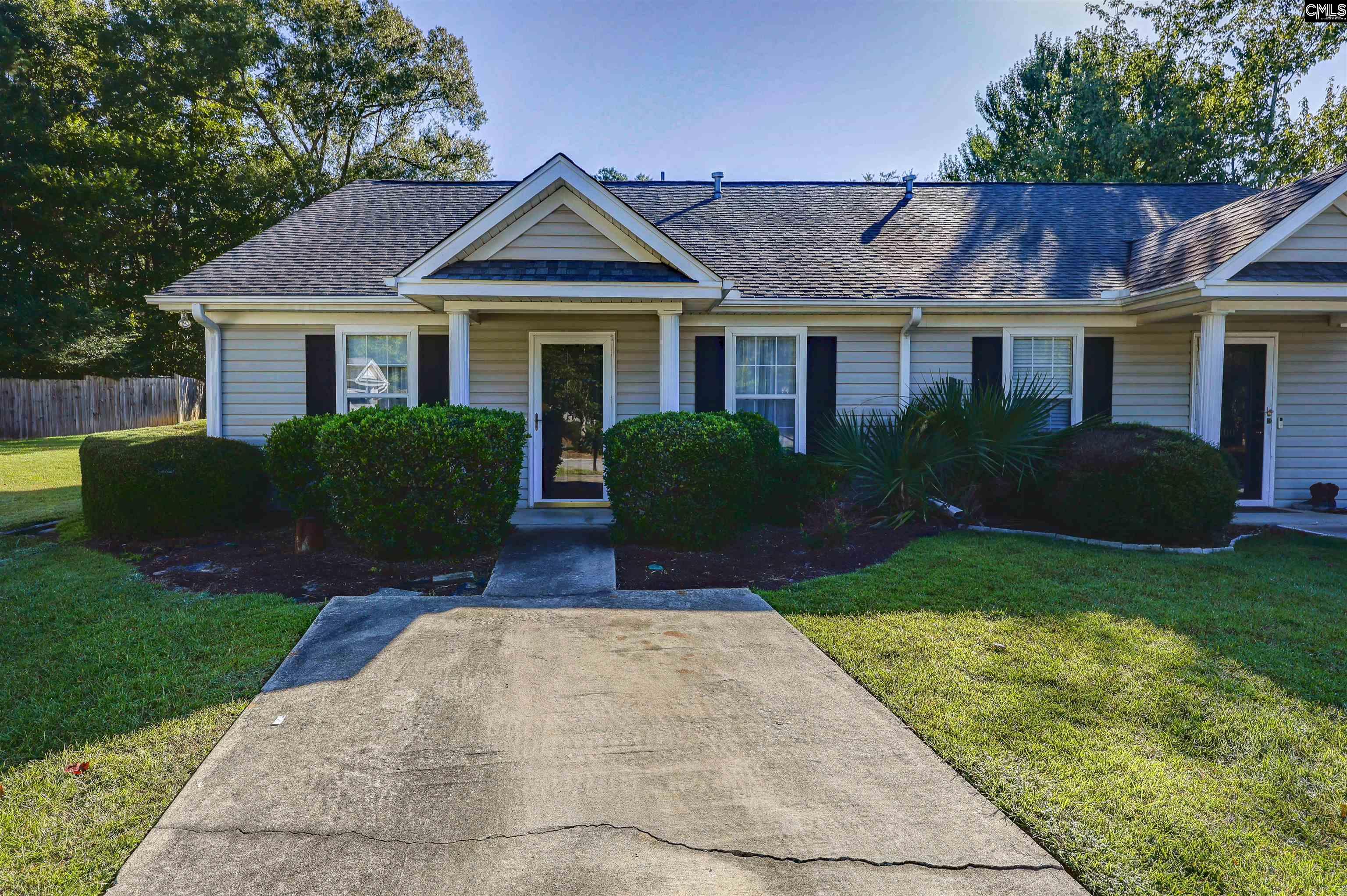 102 Fair Haven Way, Chapin