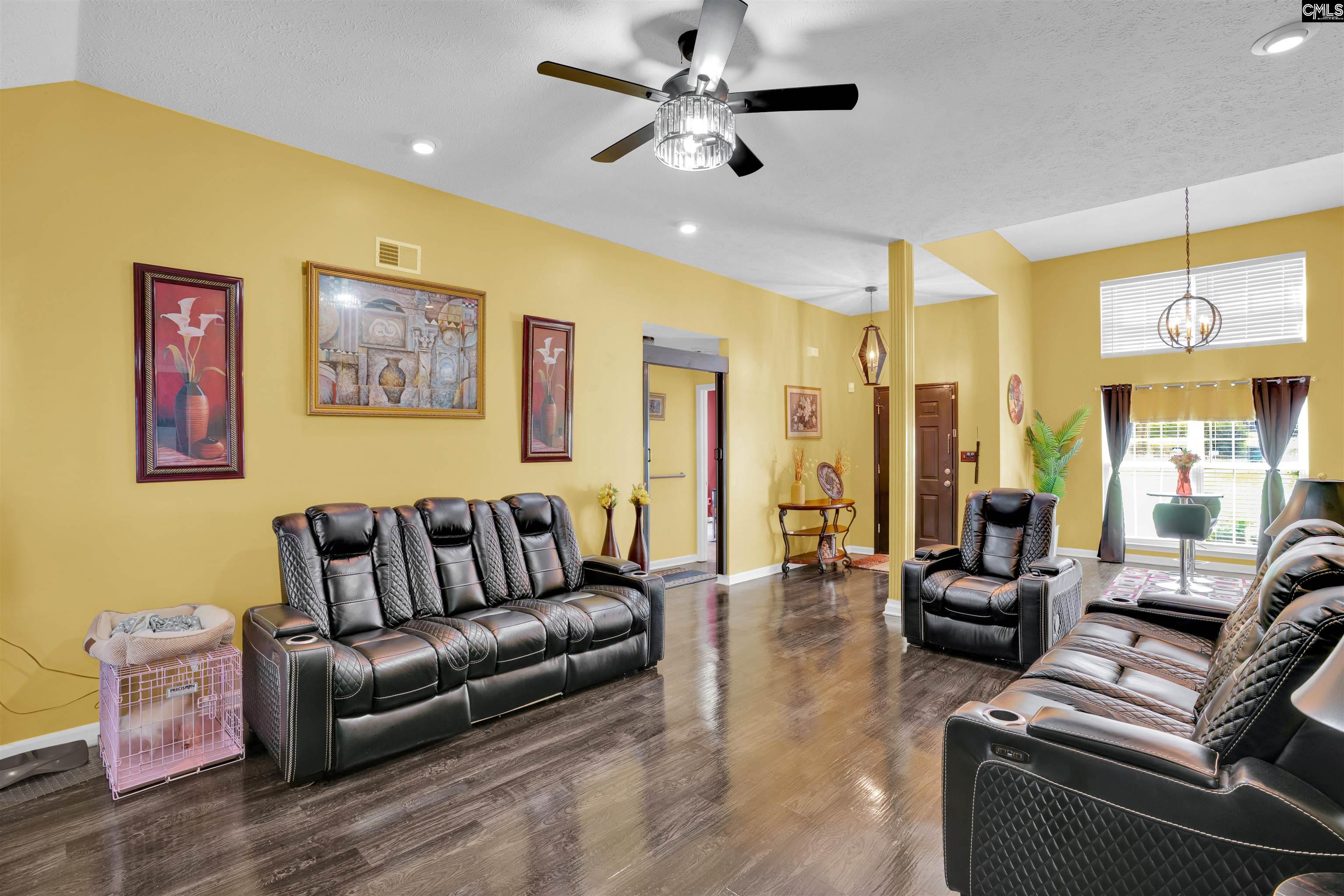 351 Knotts Circle