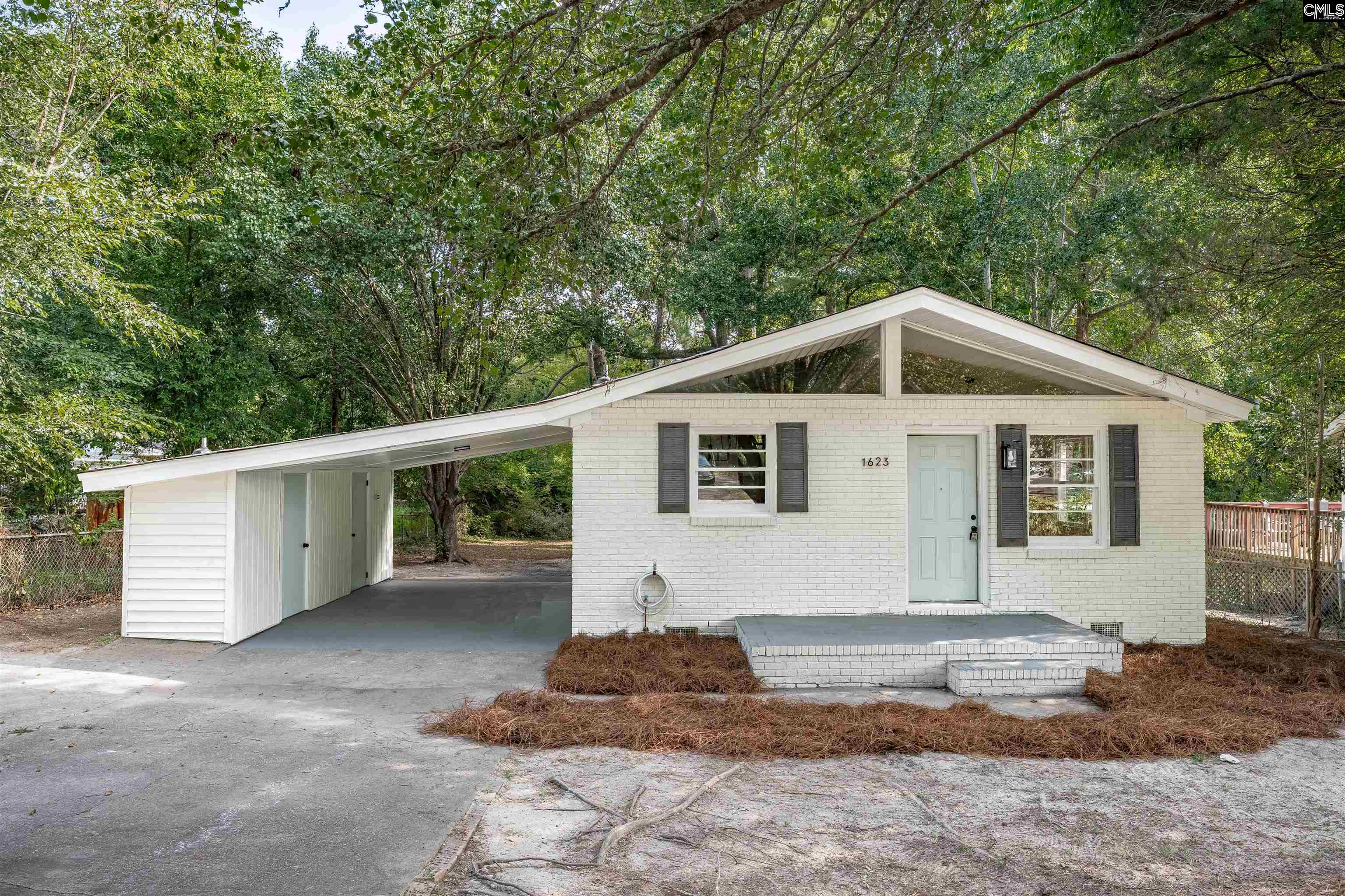 1623 Long Shadow Lane