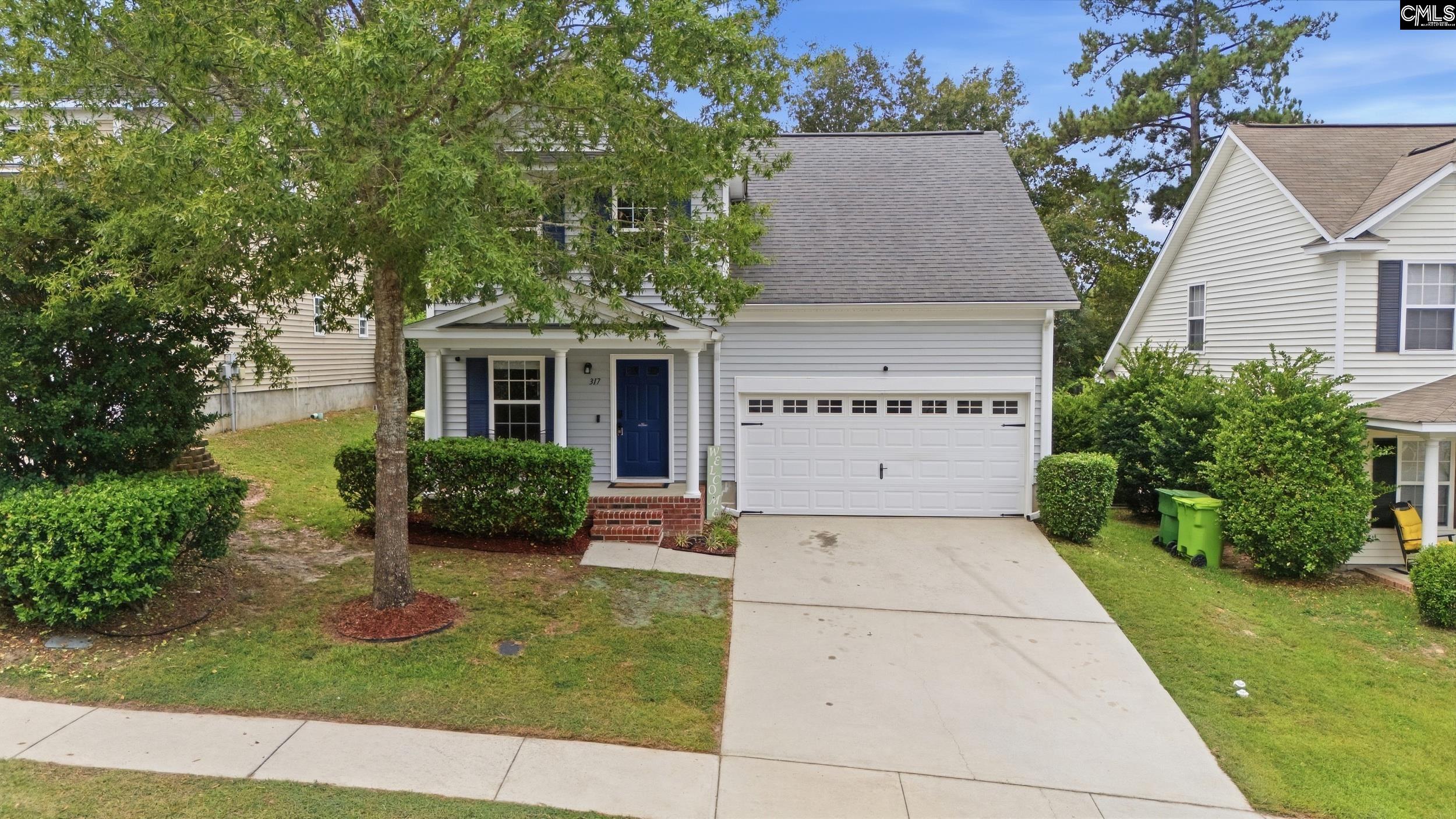 317 Denman Loop