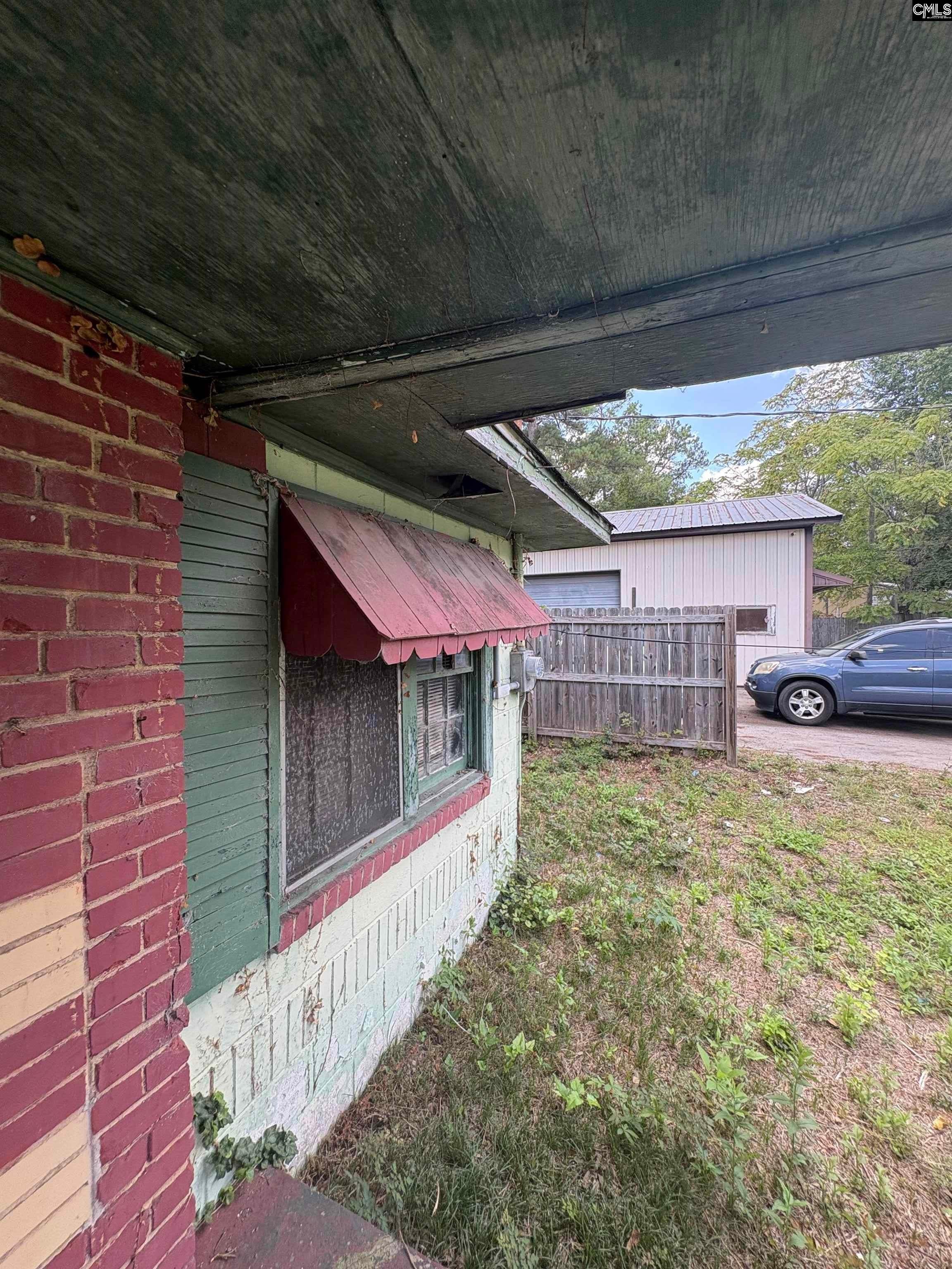 2805 Leaphart Road