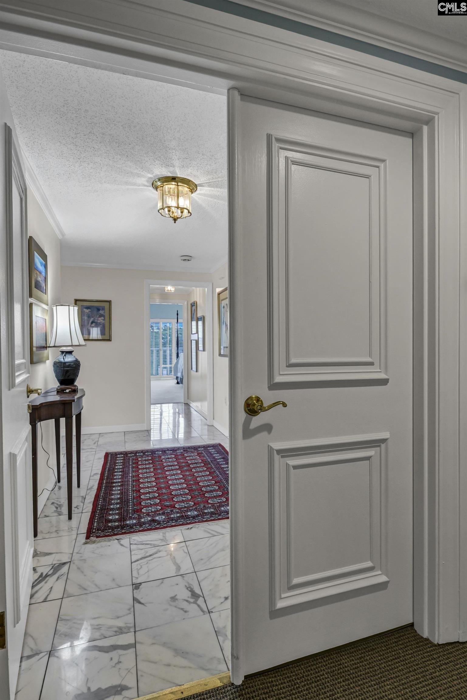 1829 Senate Street 5A