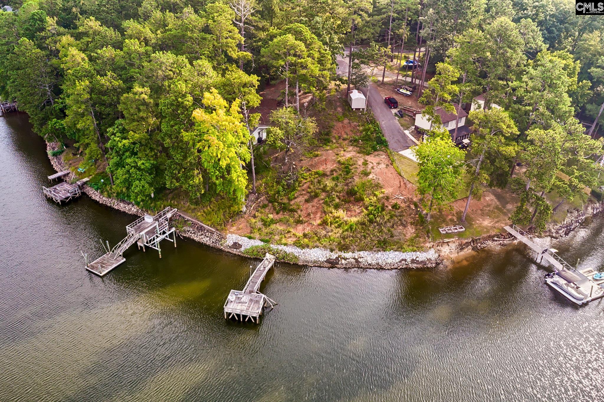 952 Lakewood Drive