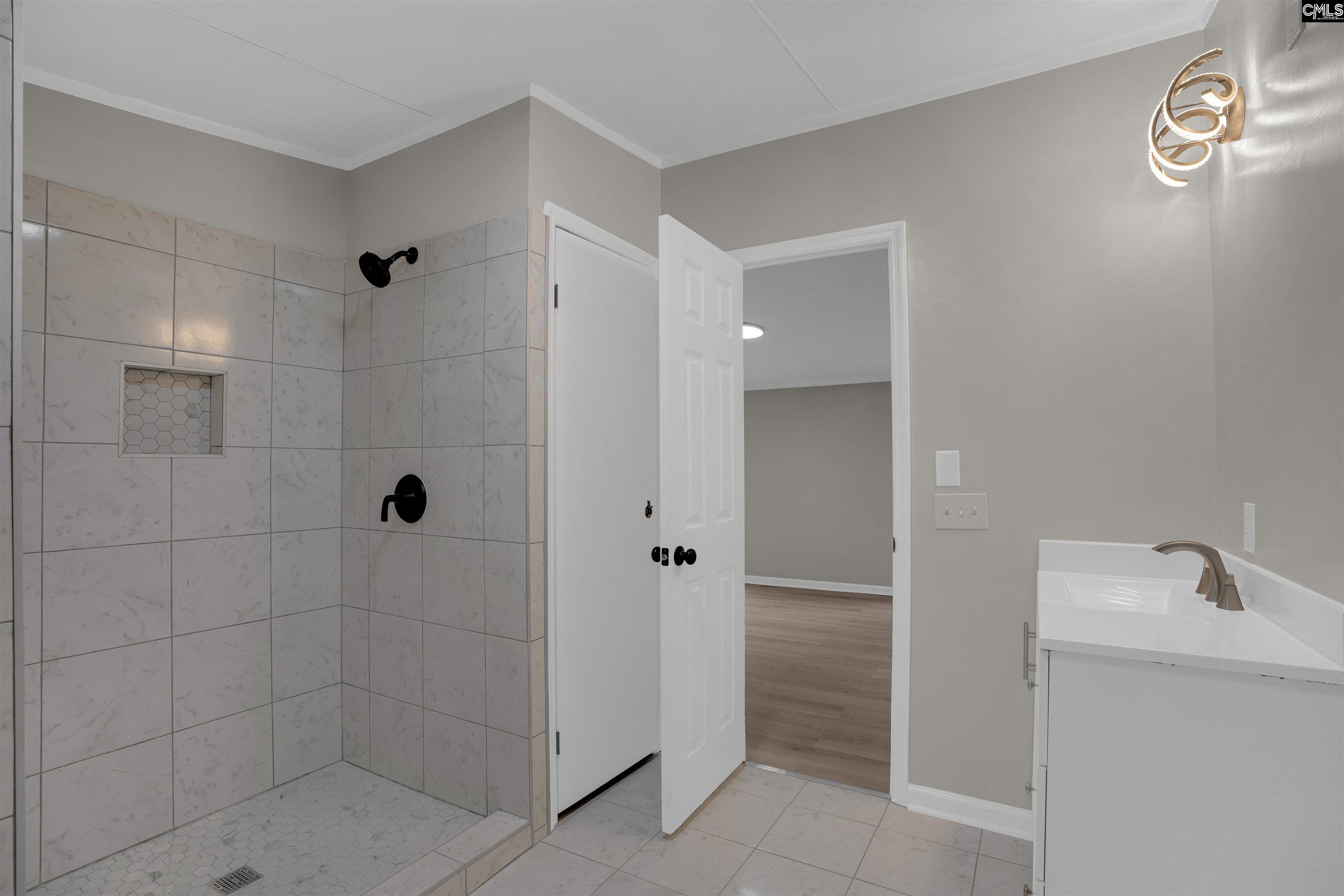 127 Castleville Court, Lexington — photo 25