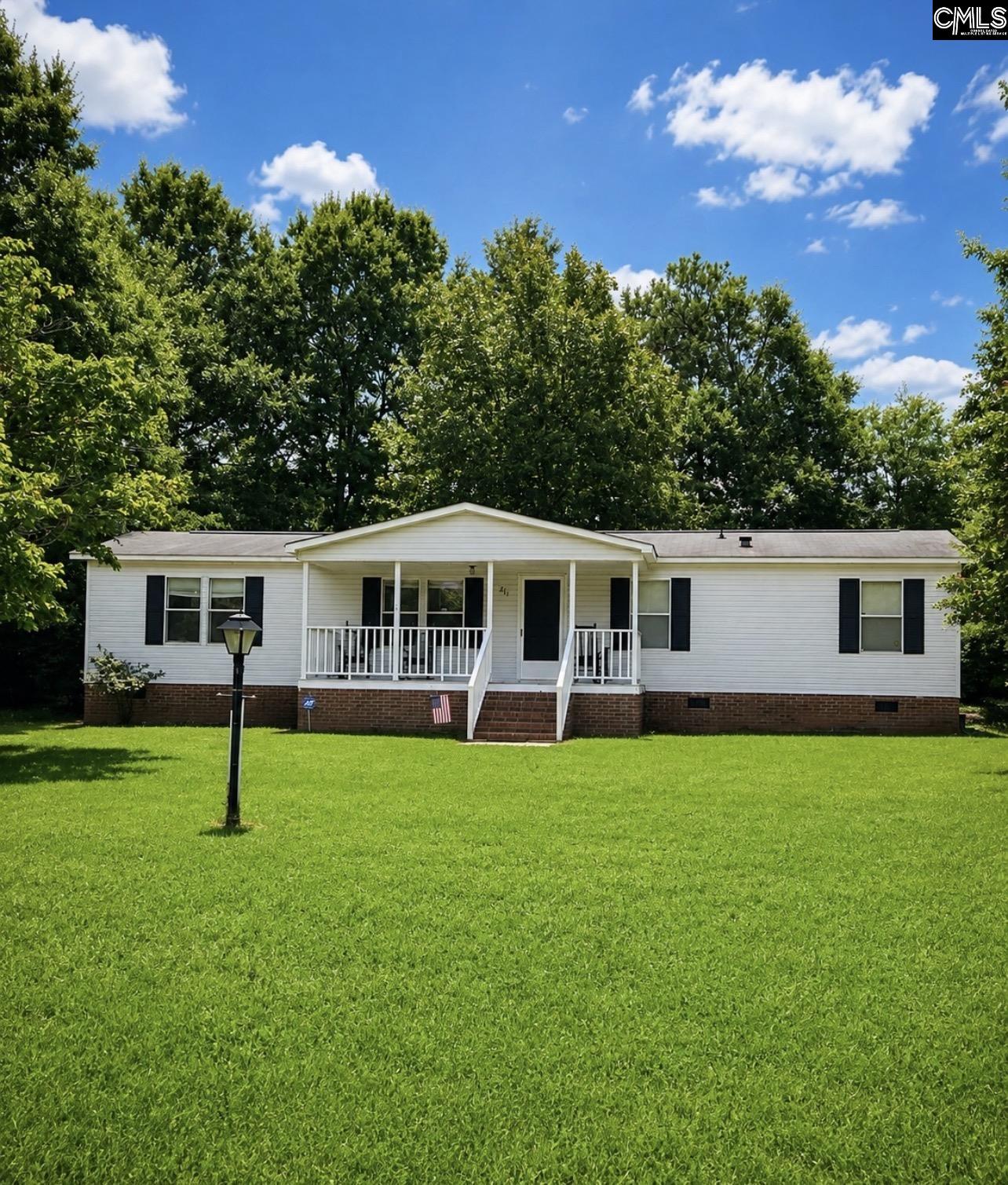 941 Fawn Lane