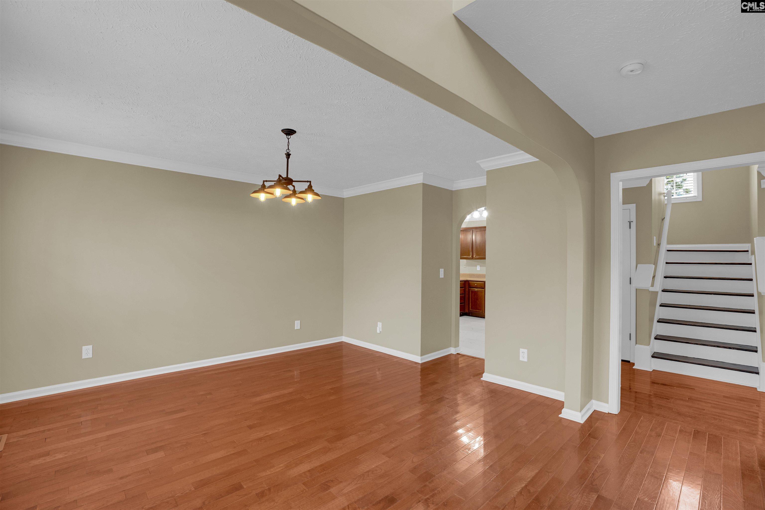 137 Cotoneaster Drive
