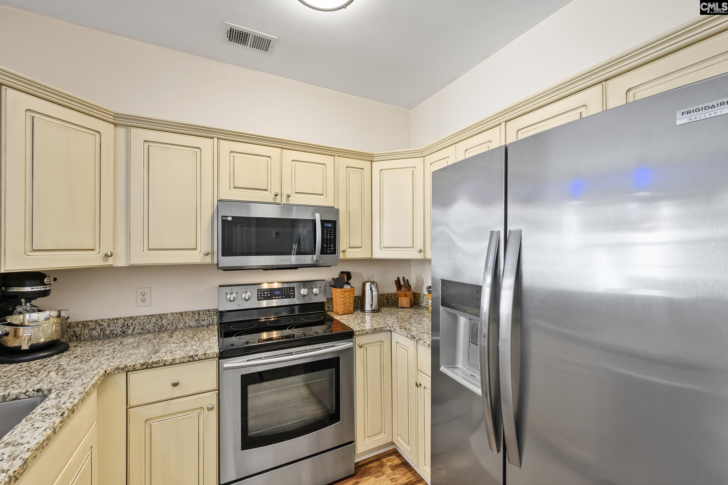 310 Castleburg Lane, Columbia — photo 13