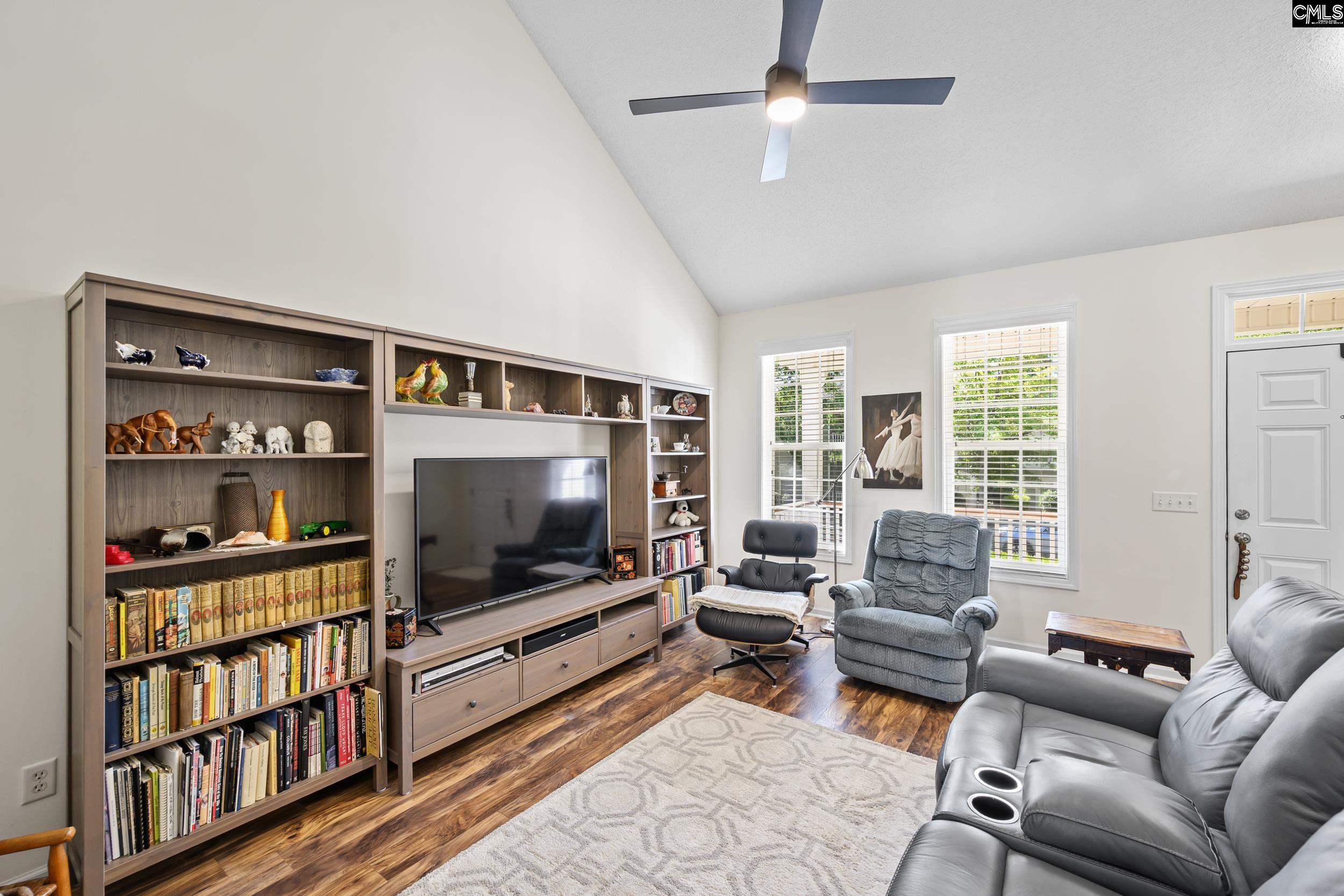 310 Castleburg Lane, Columbia — photo 9