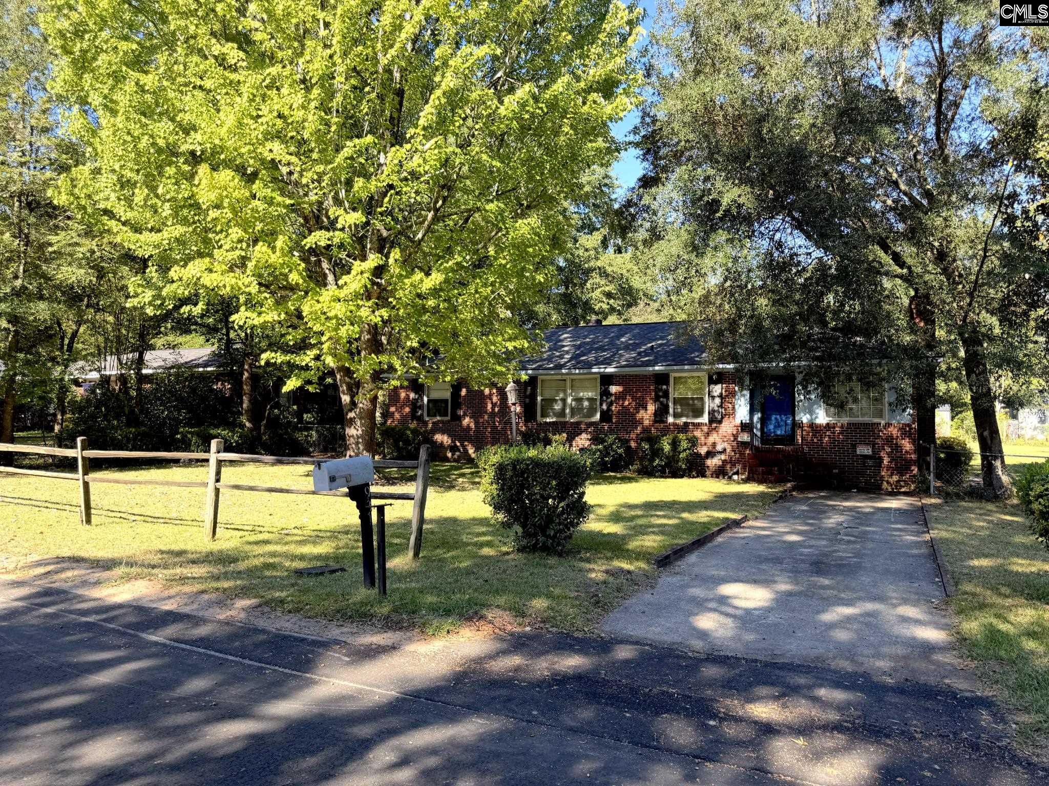 931 Cedar Terrace