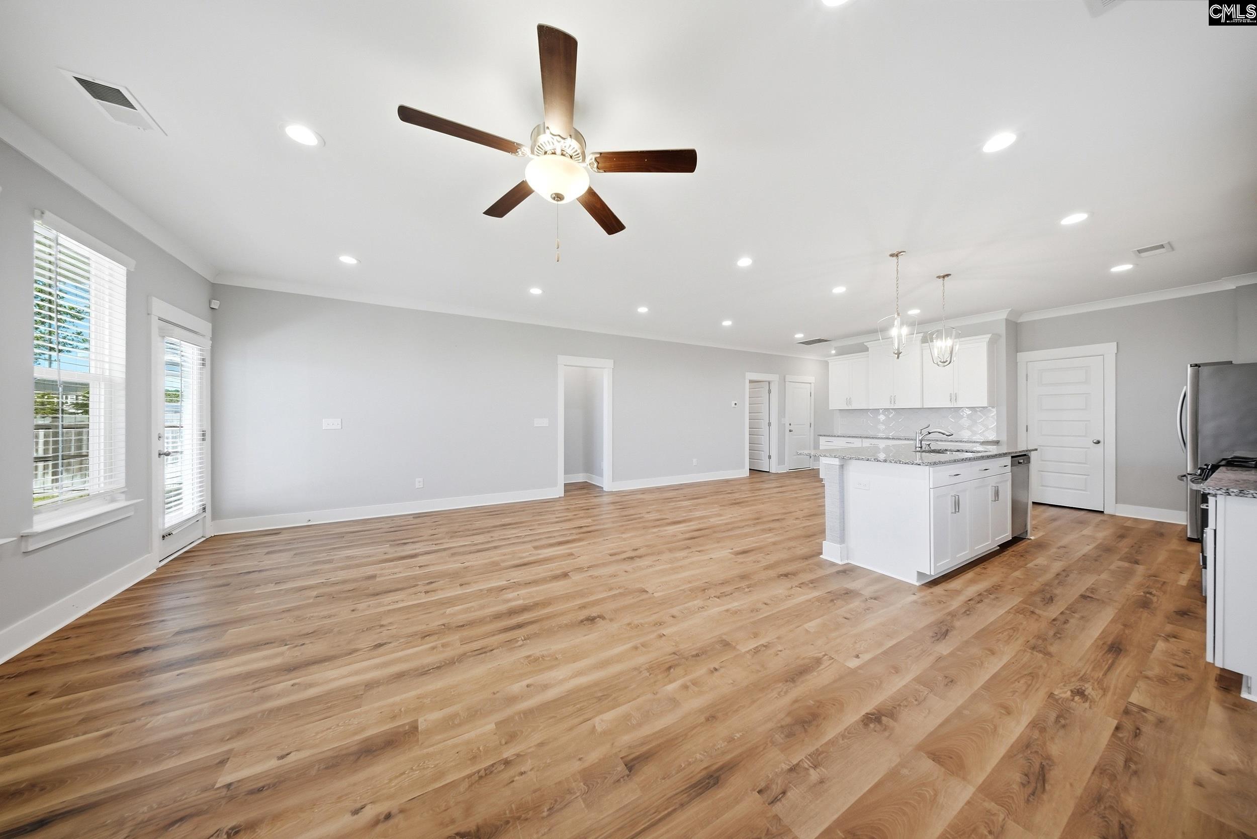 553 Harbour Pointe Drive, Columbia — photo 8
